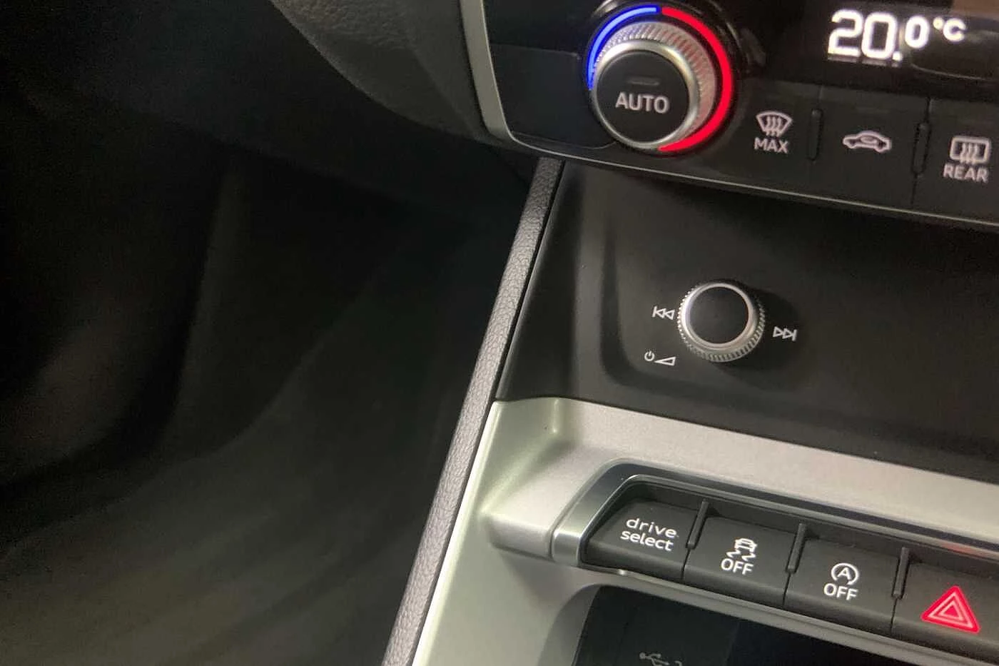 Audi-Q3-image-18