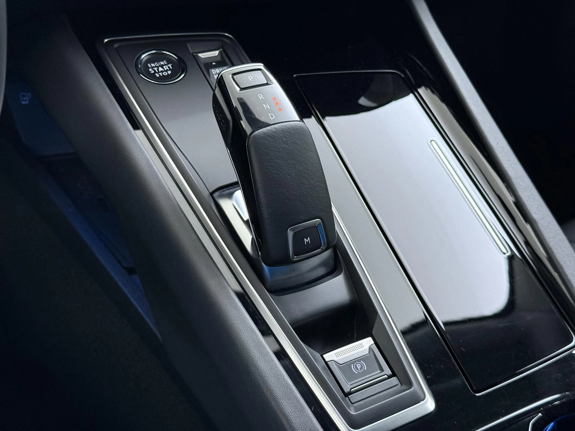 Peugeot 508 SW 1.6 PureTech Blue Lease Allure