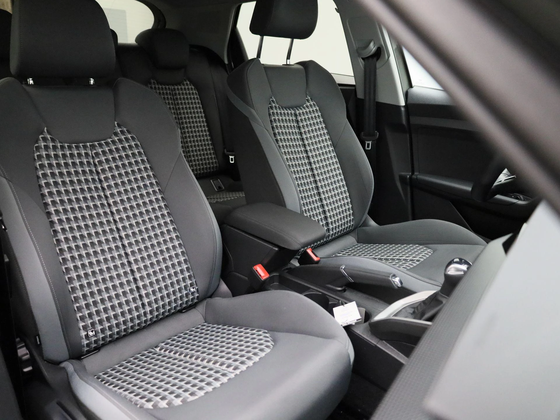 Audi-A1 Sportback-image-35
