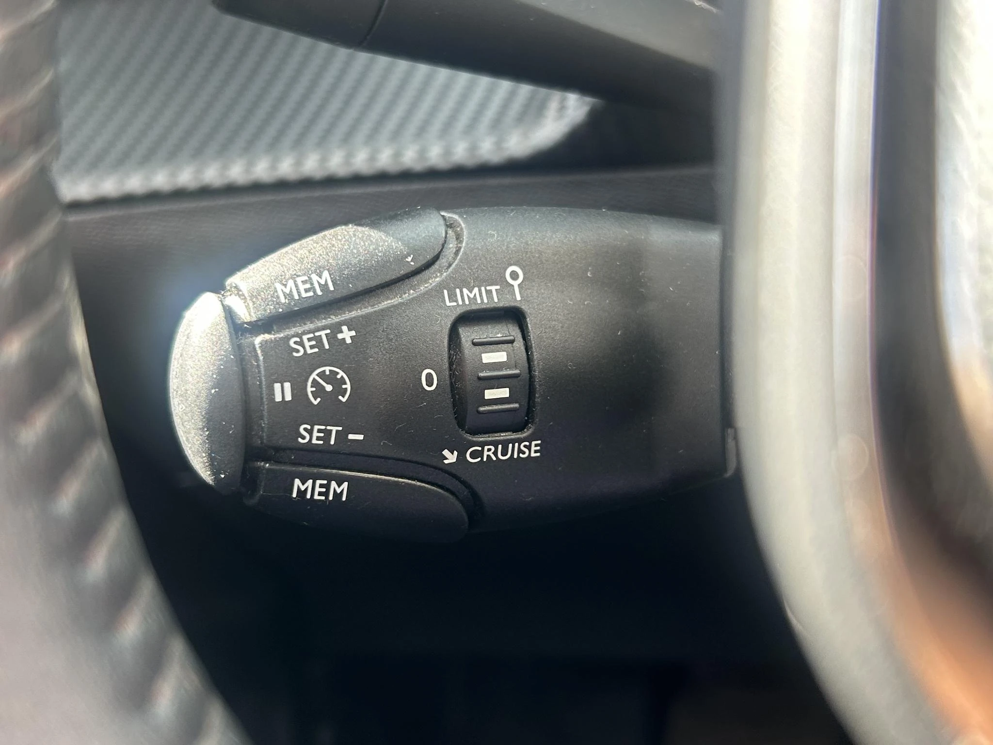 Peugeot 2008 1.2 PureTech Active