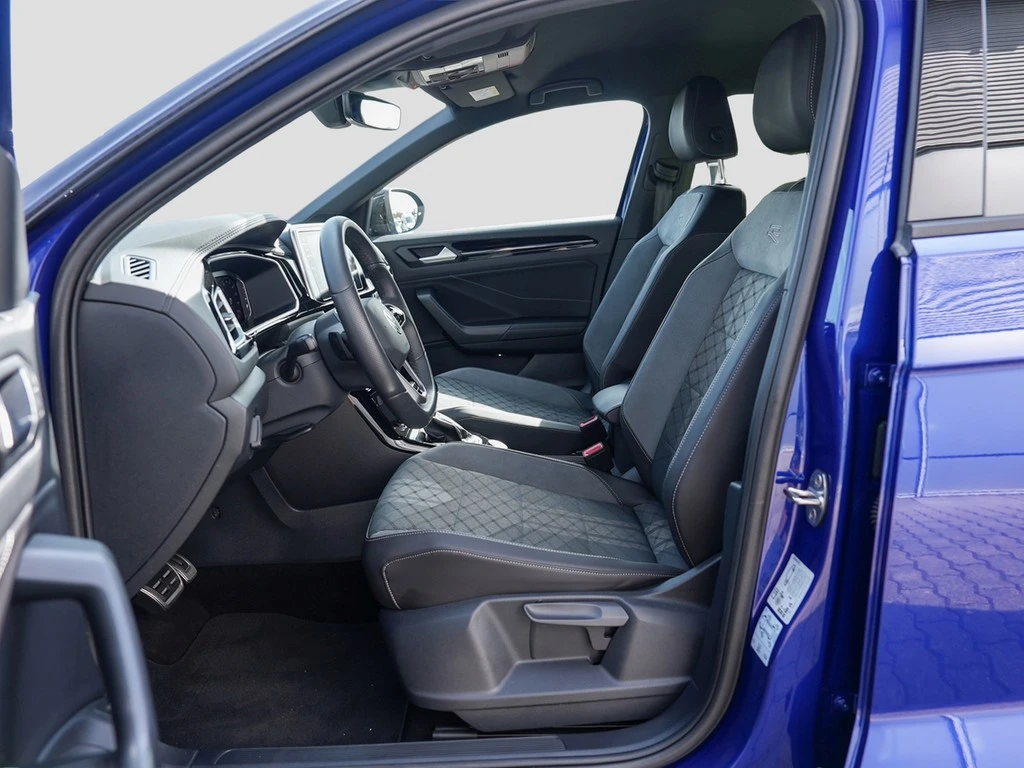 Volkswagen-T-Roc-image-13