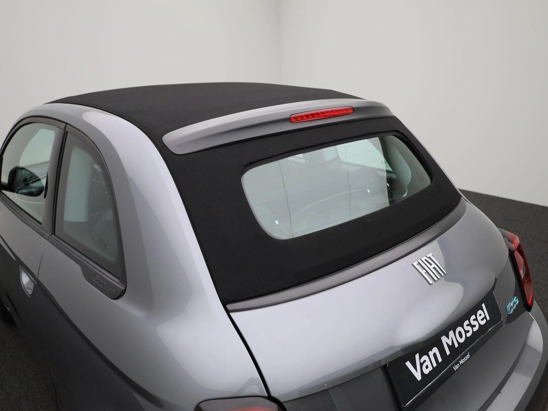 Fiat-500e-image-34