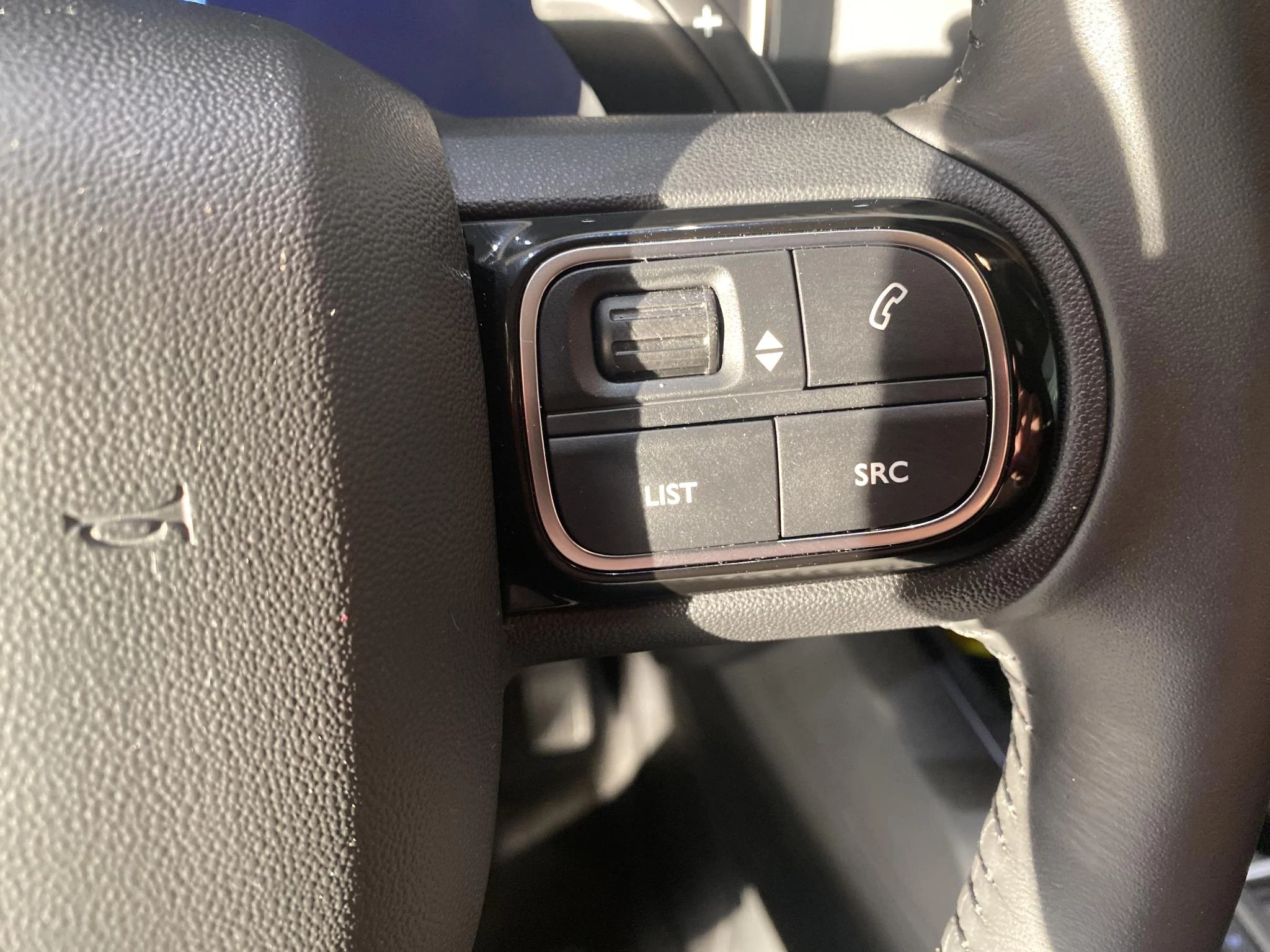 Citroën-C5 Aircross-image-17