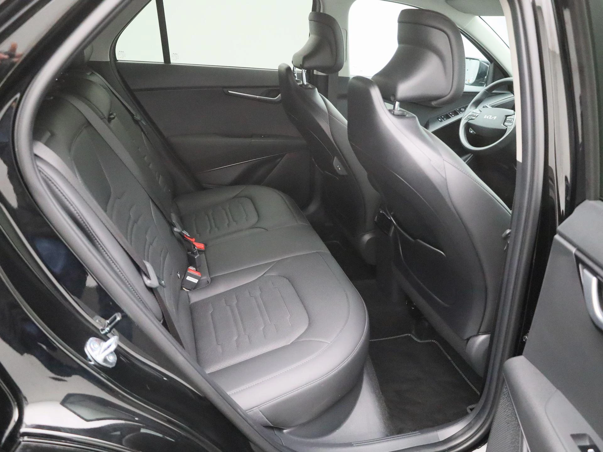 Kia-Niro-image-34