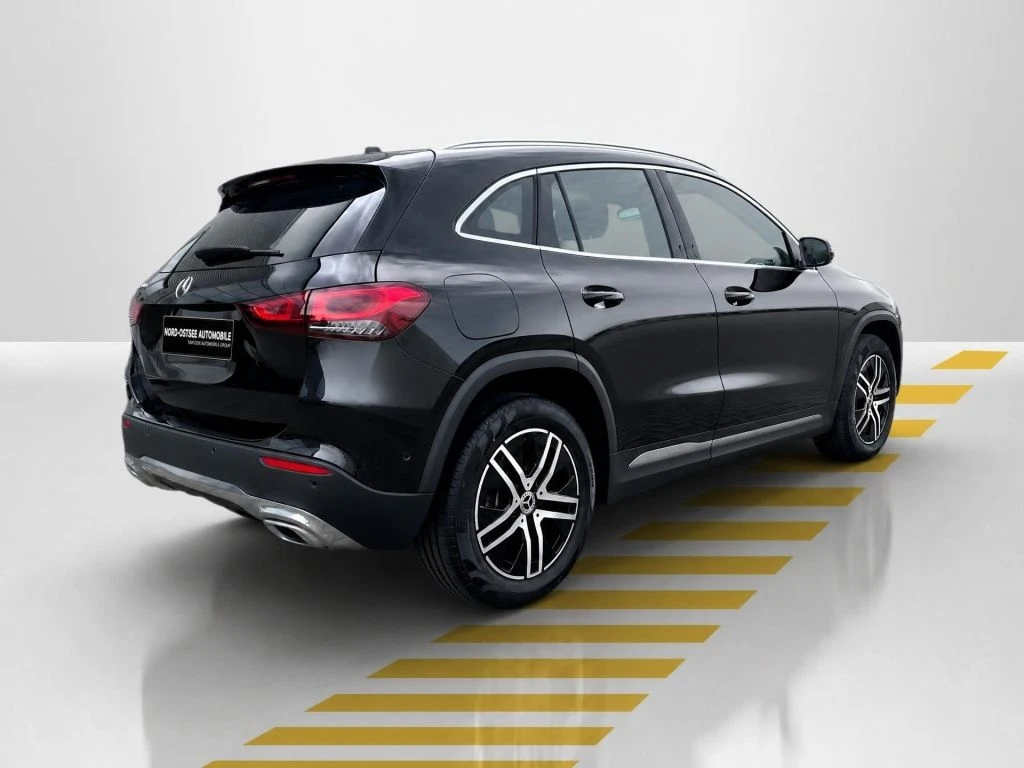 Mercedes-Benz-GLA 250 e-image-14