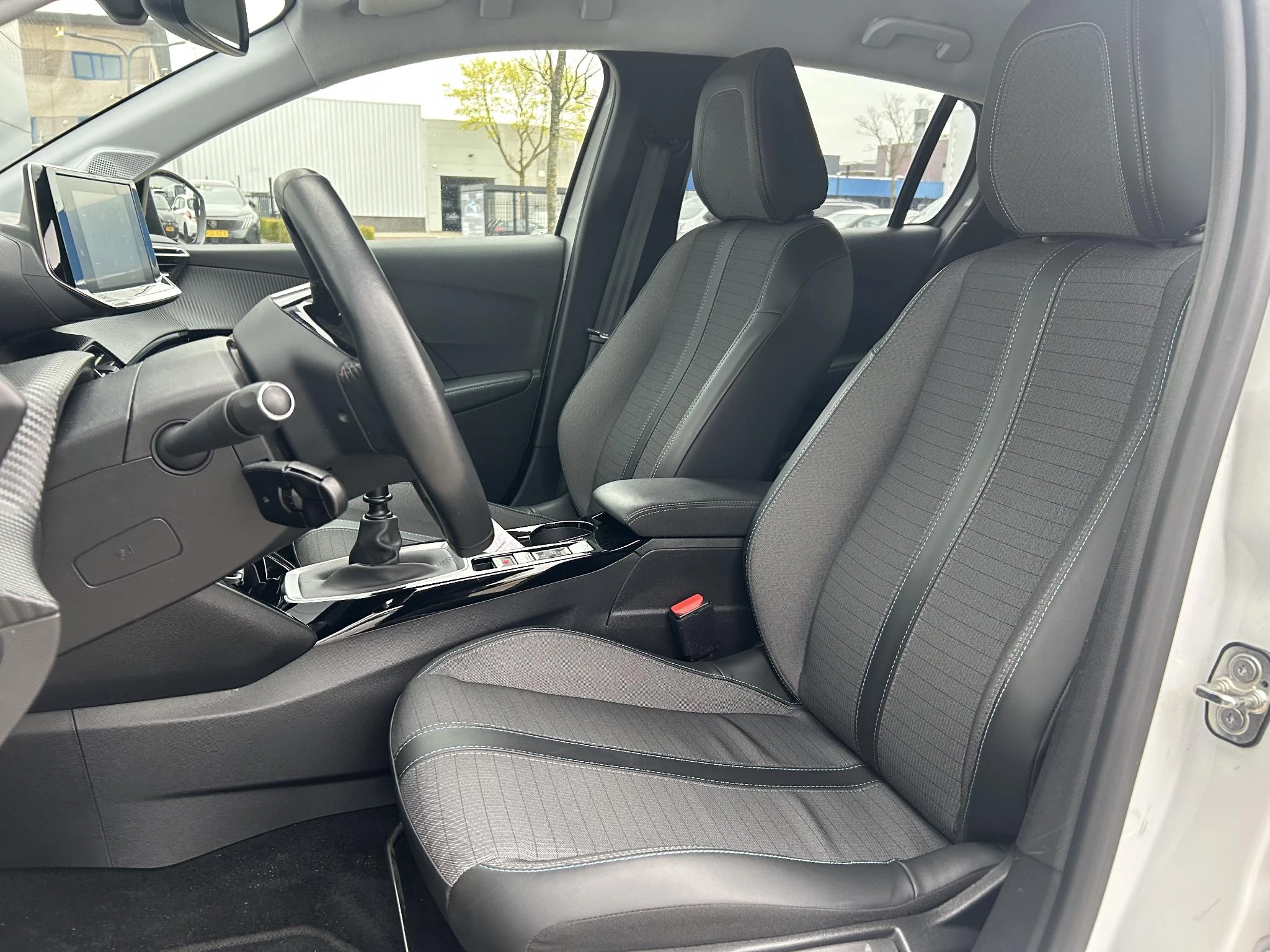Peugeot 208 1.2 PureTech Allure Pack