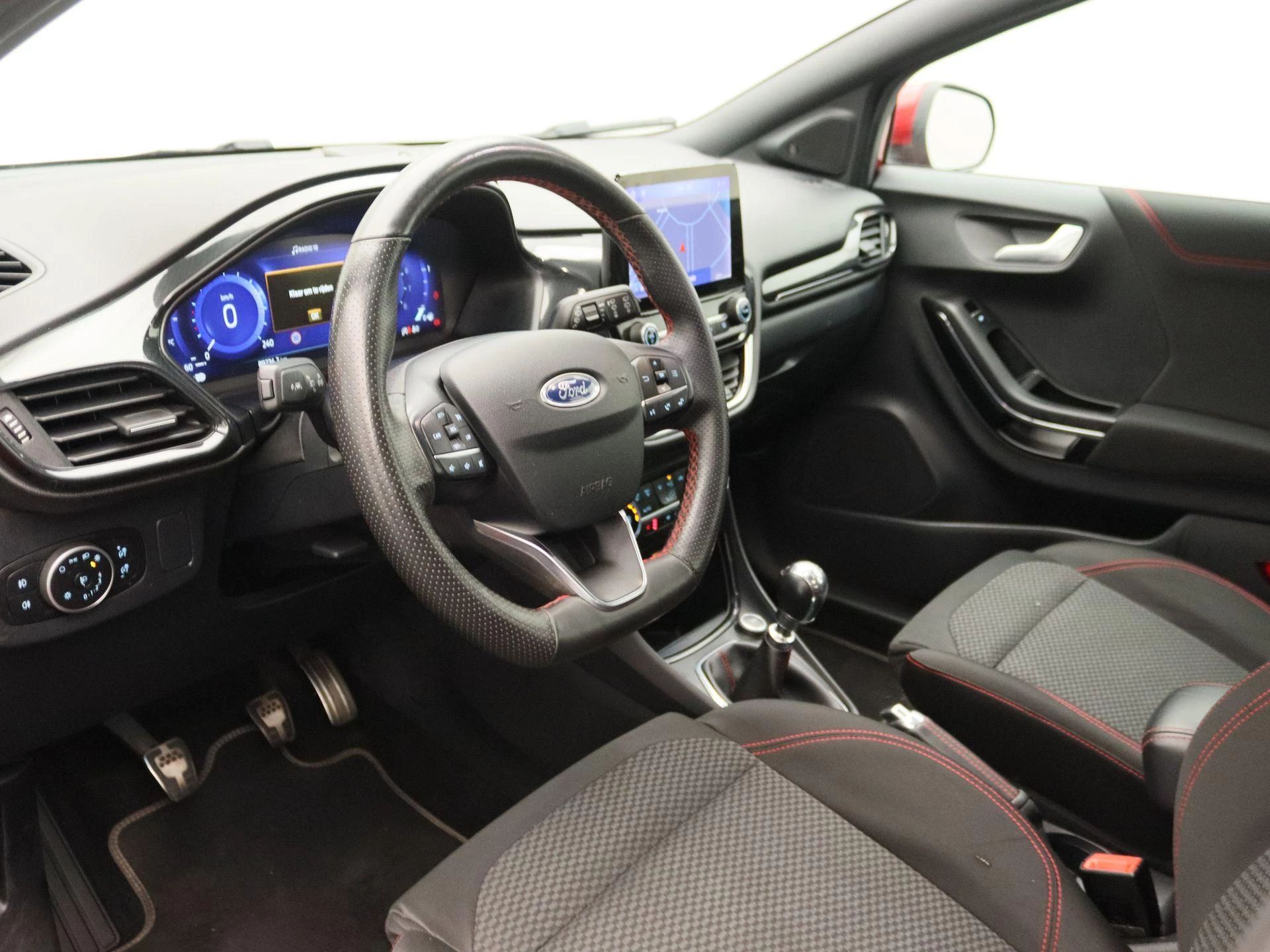 Ford-Puma-image-25