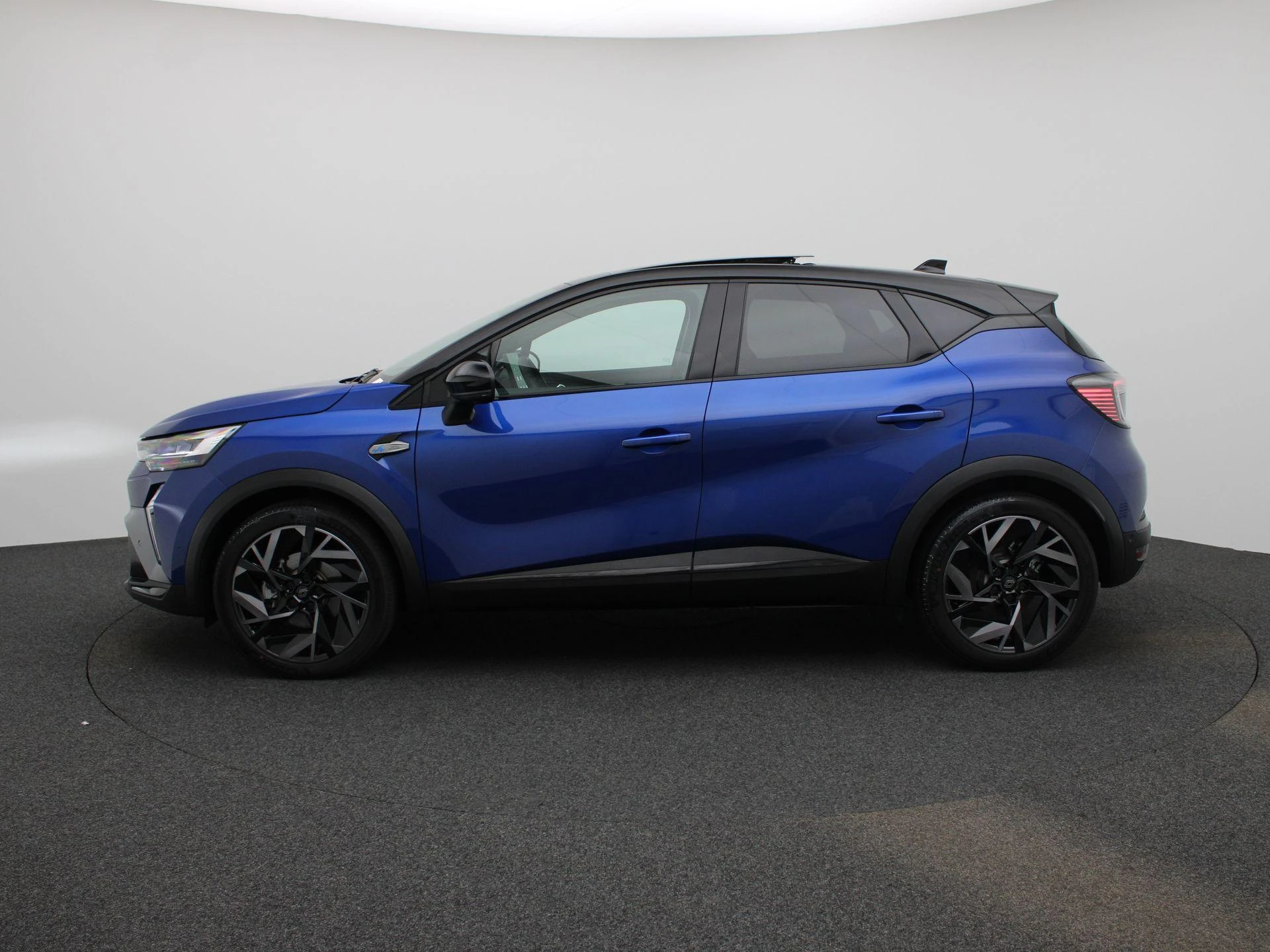 Renault-Captur-image-3