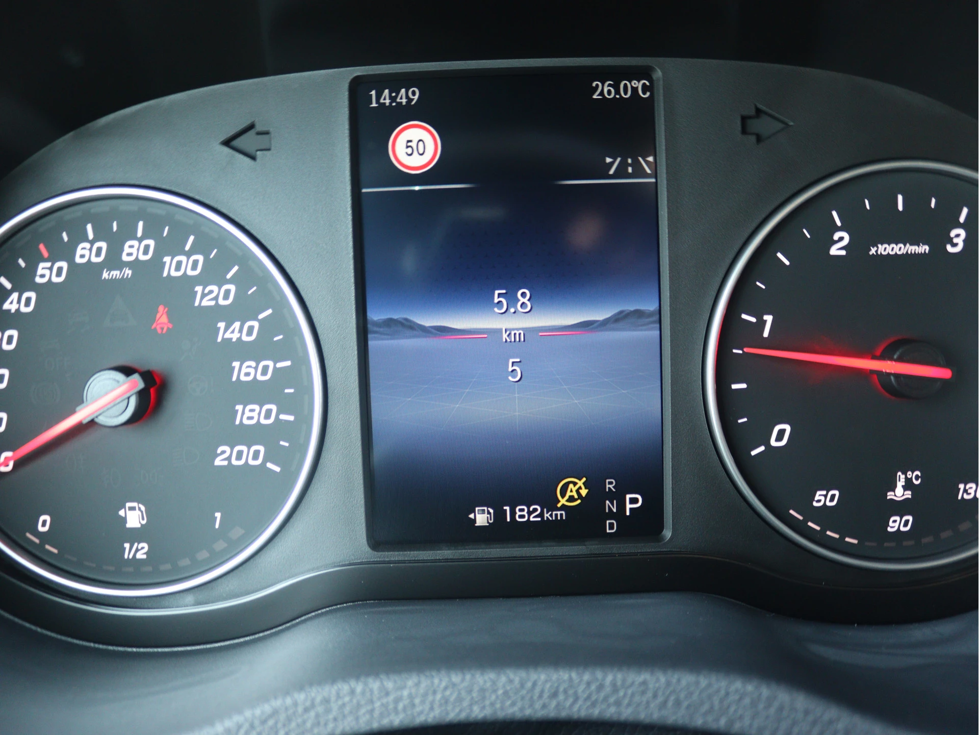 Mercedes-Benz-Sprinter-image-6