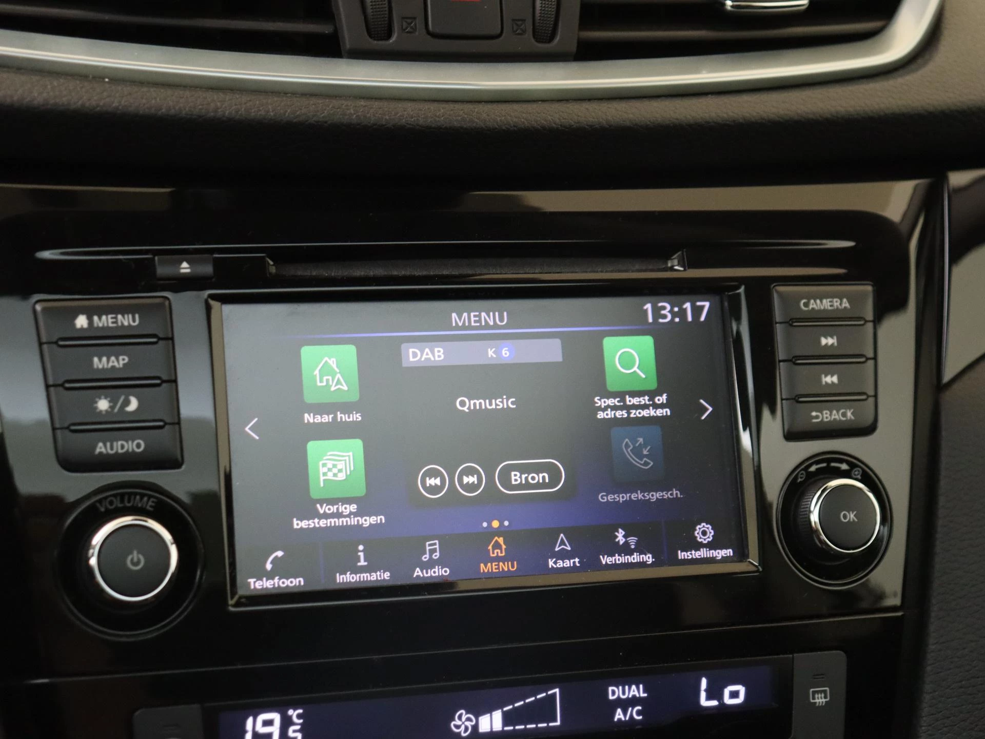 Nissan QASHQAI 1.3 DIG-T Design Edition