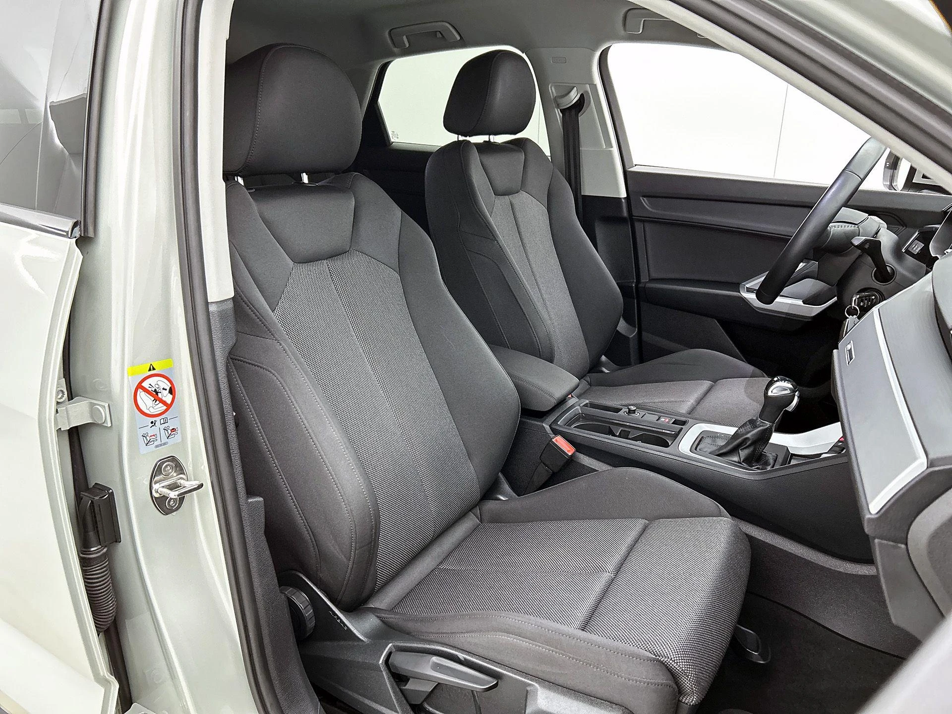 Audi-Q3-image-34