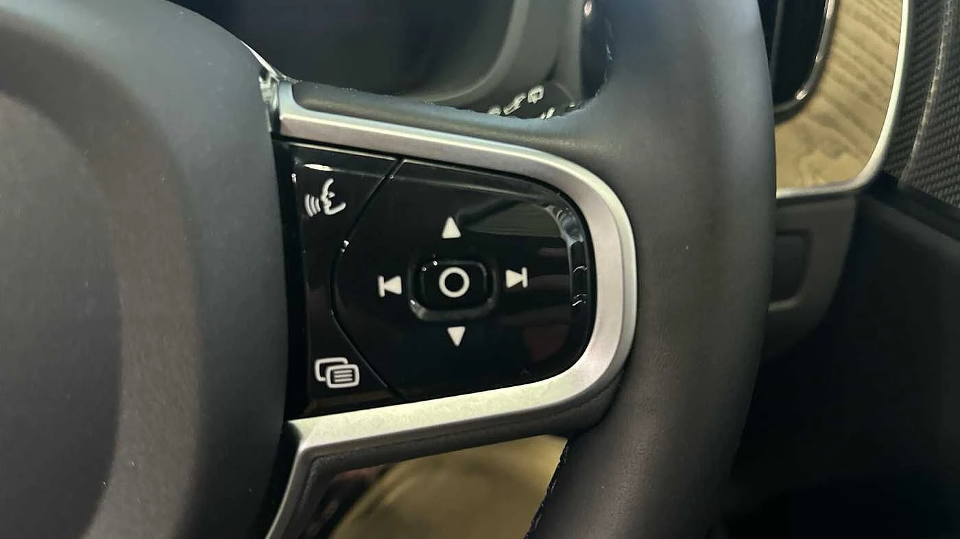 Volvo-XC60-image-18