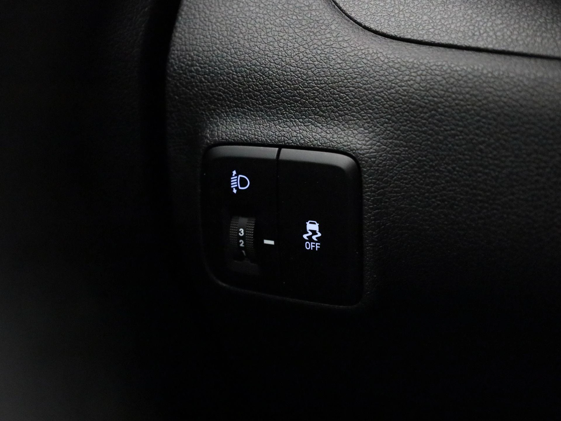 Hyundai-i10-image-23