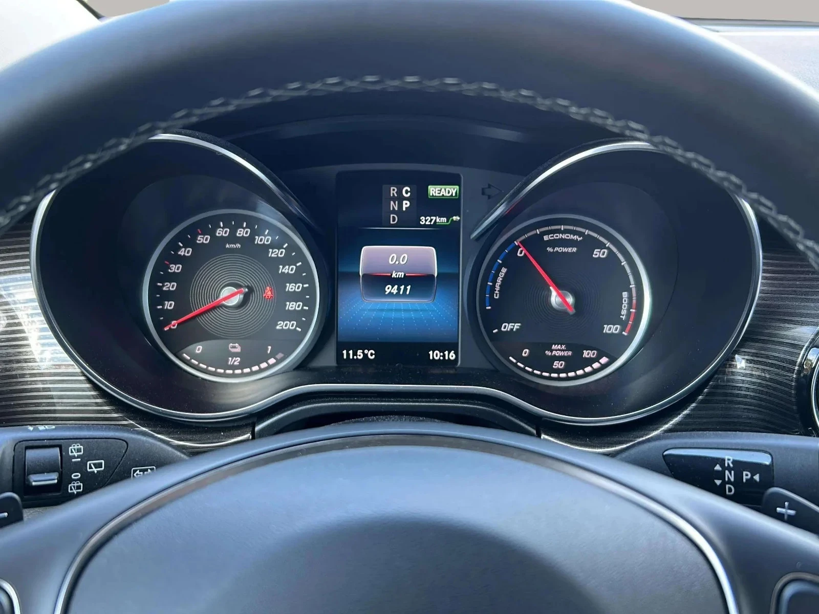 Mercedes-Benz-EQV-image-11