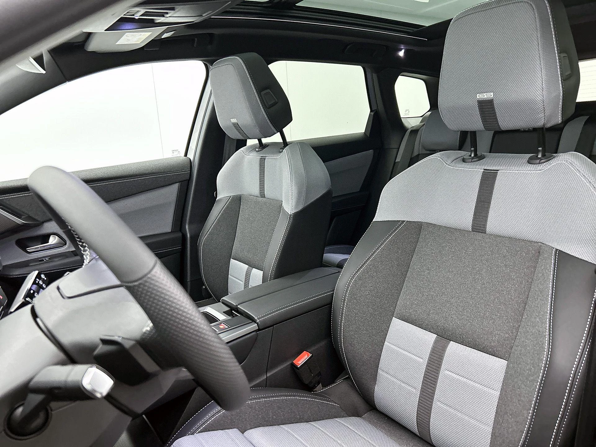 Opel-Grandland-image-28