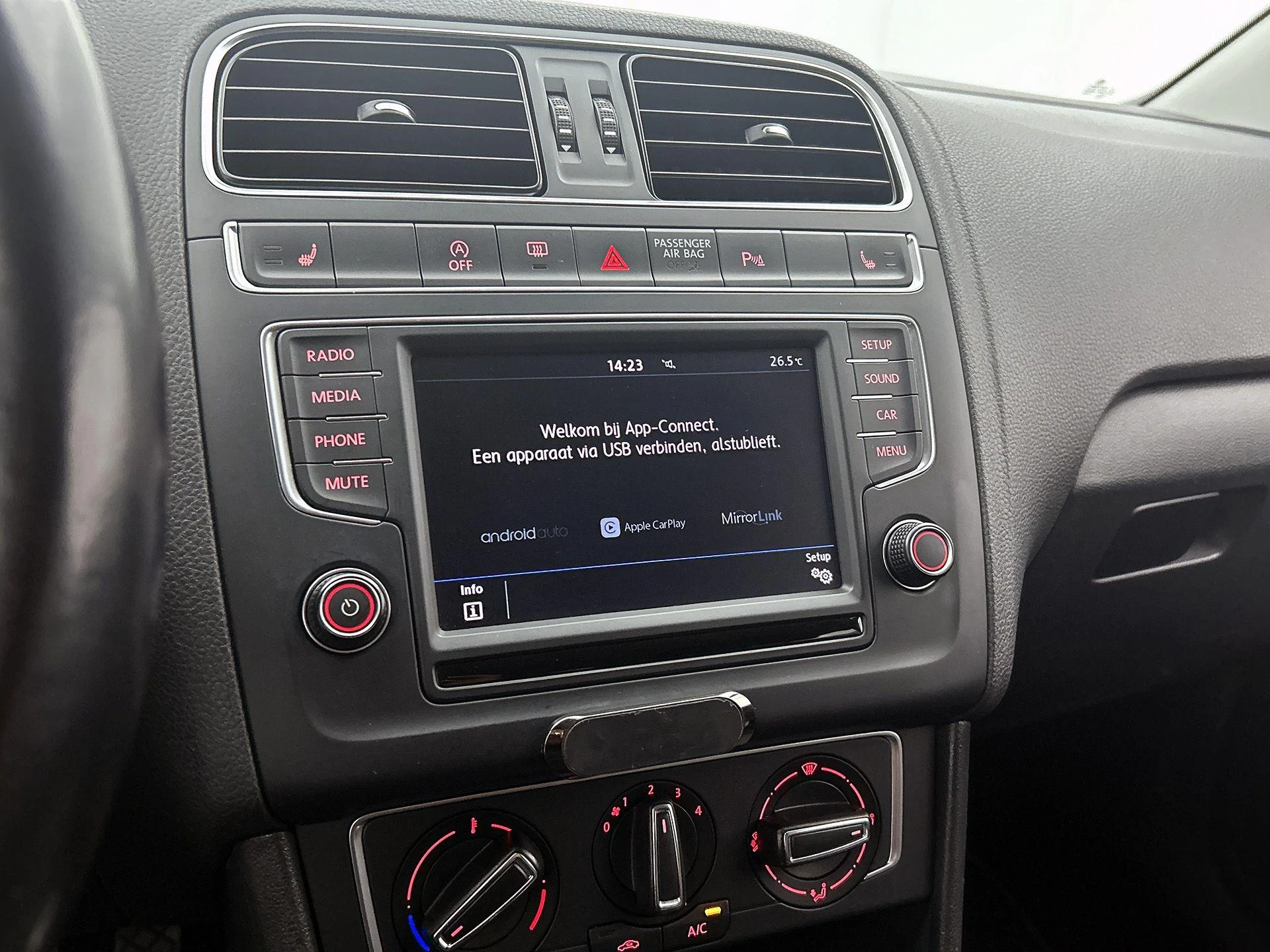 Volkswagen Polo 1.2 TSI Comfortline Business R