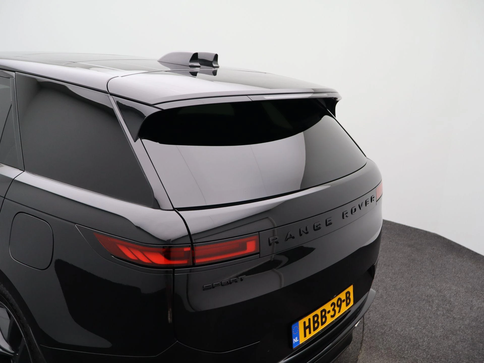 Land Rover-Range Rover Sport-image-45