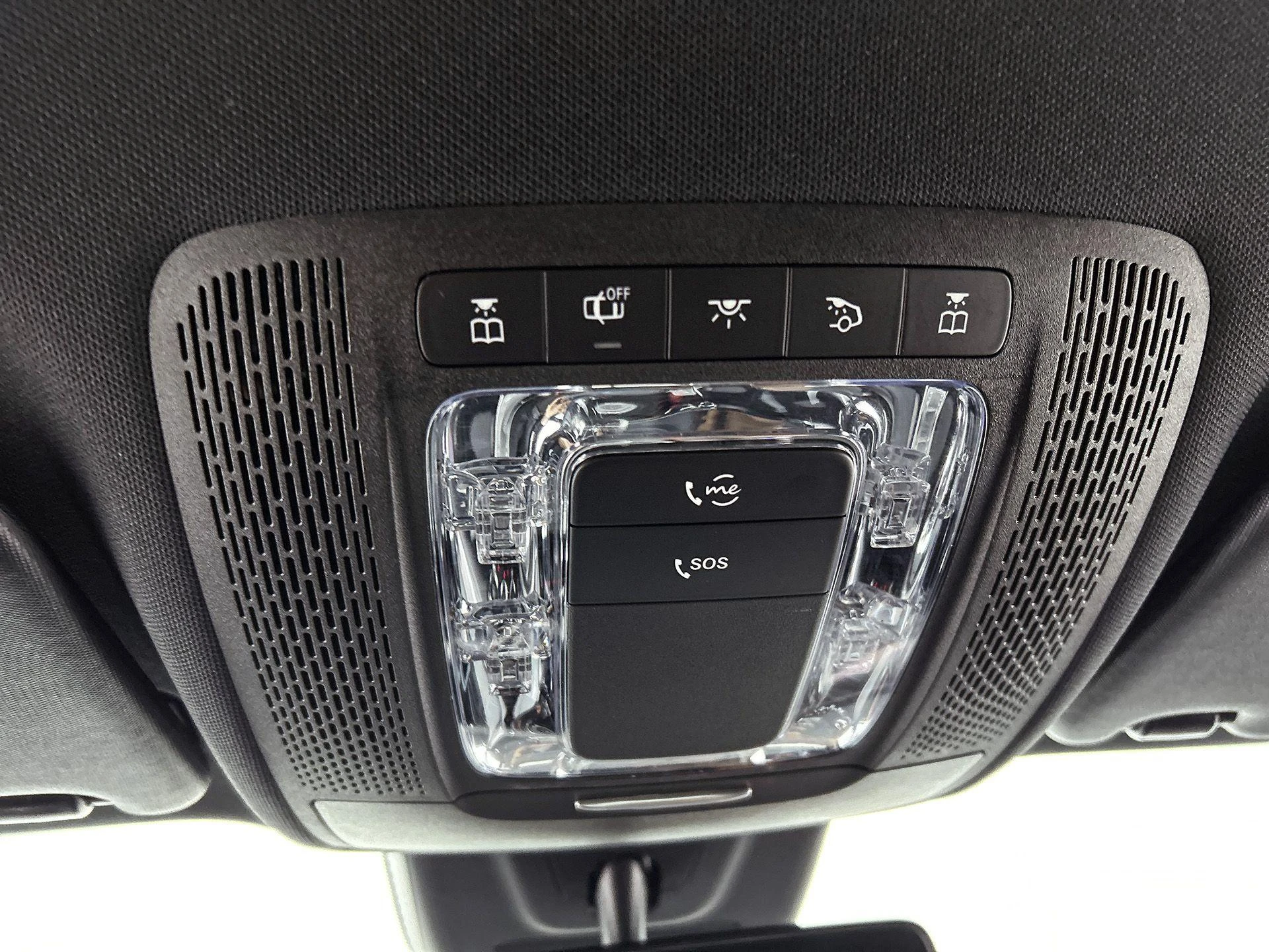 Mercedes-Benz-B-Klasse-image-11