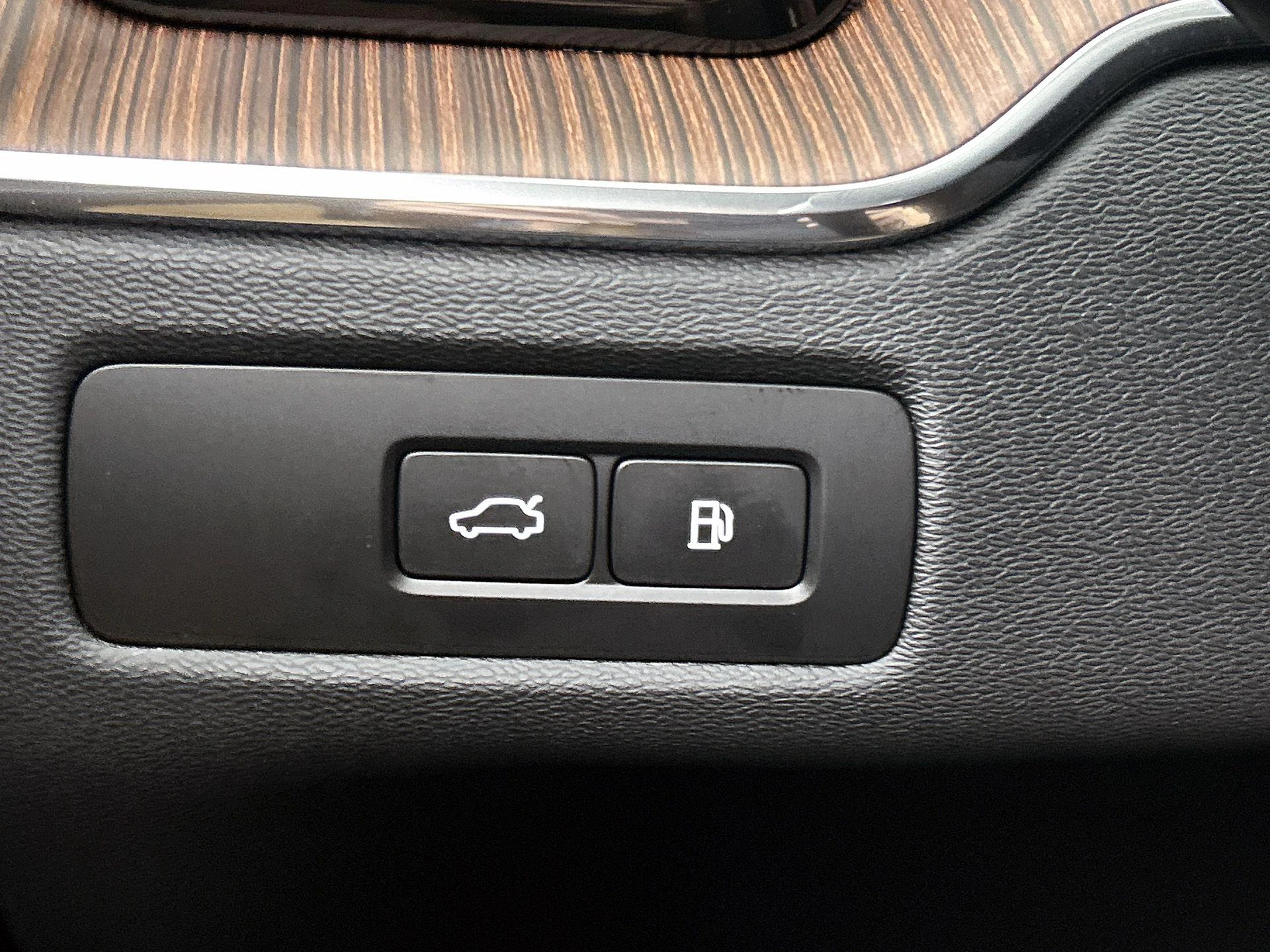 Volvo-XC60-image-30