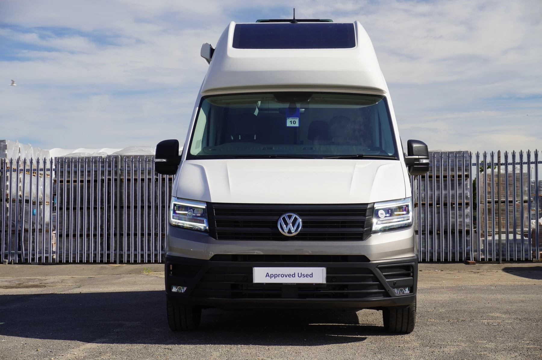 Volkswagen-California-image-75
