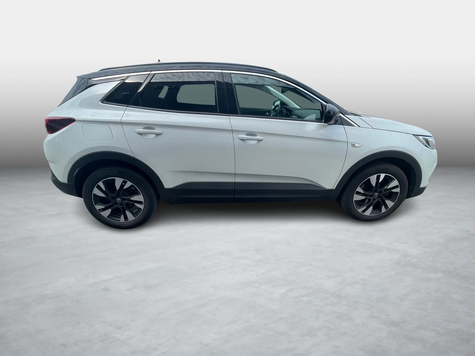 Opel-Grandland X-image-9