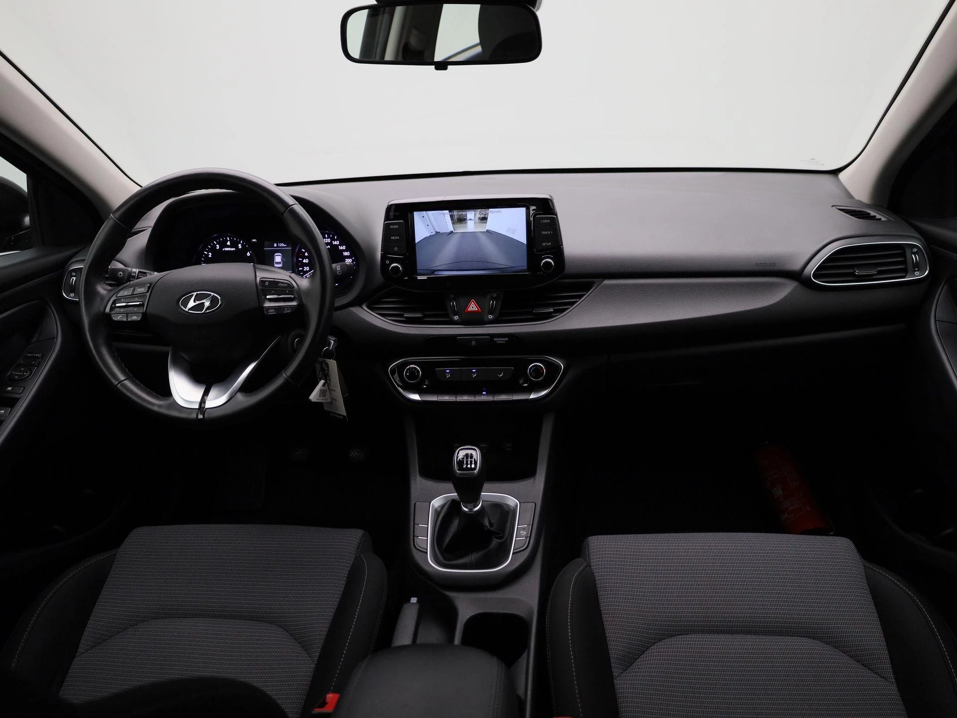 Hyundai-i30-image-30