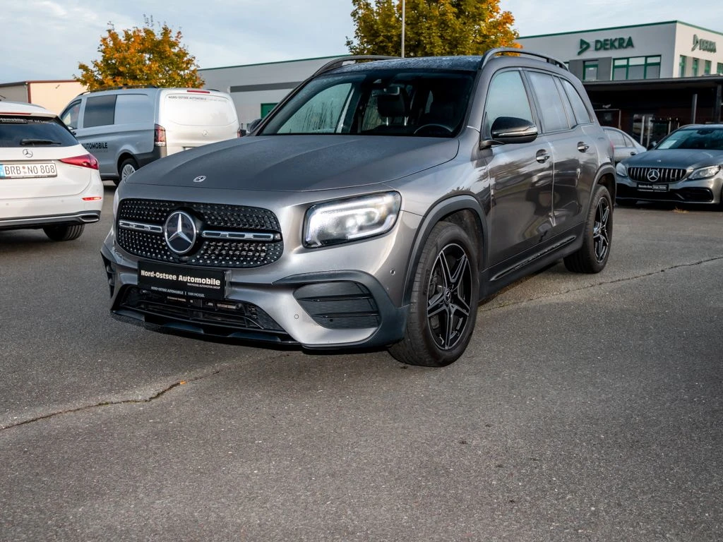 Mercedes-Benz-GLB 200 d-image-7