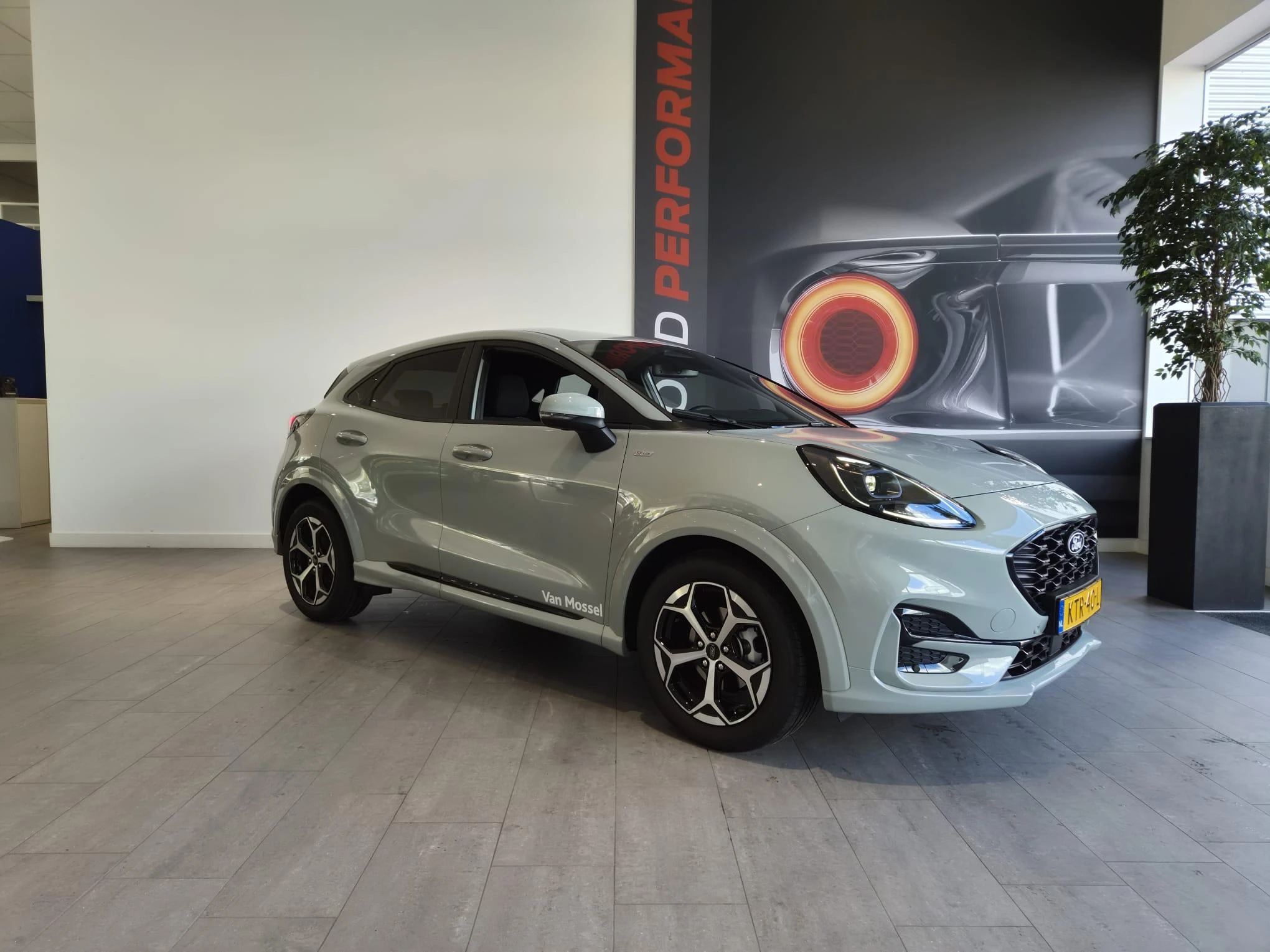 Ford-Puma-image-2