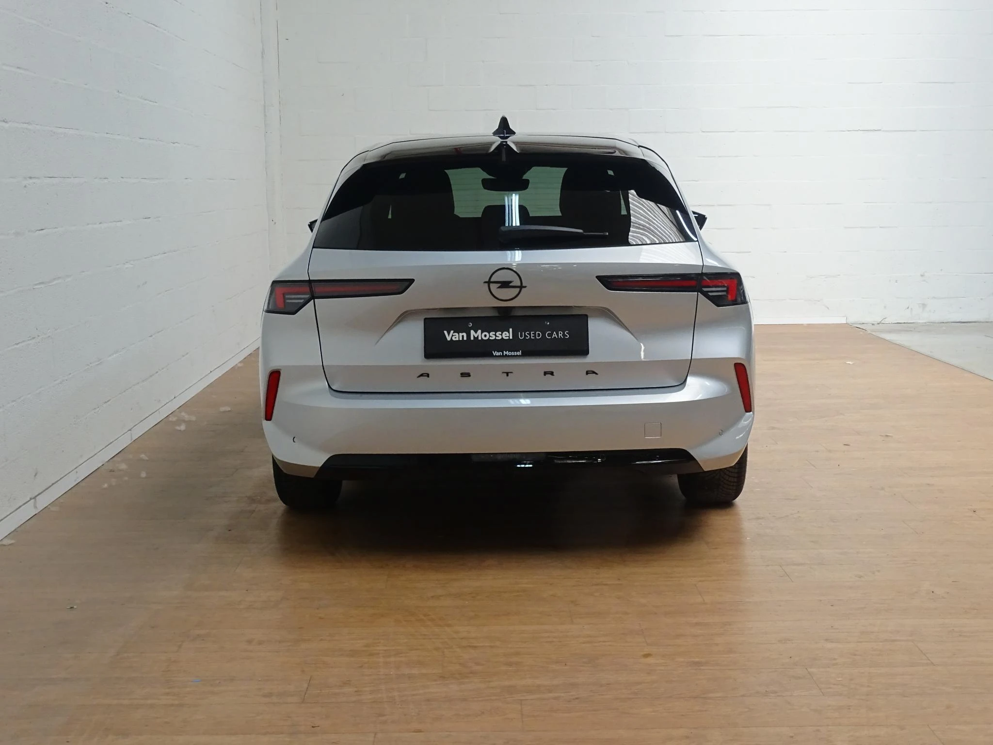 Opel-Astra-image-9