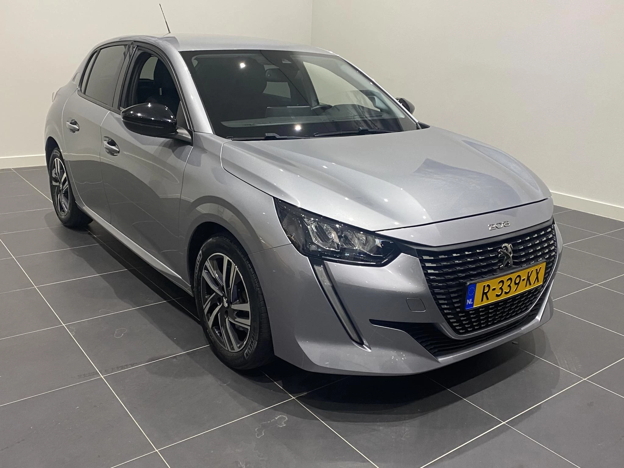 Peugeot-208-image-3