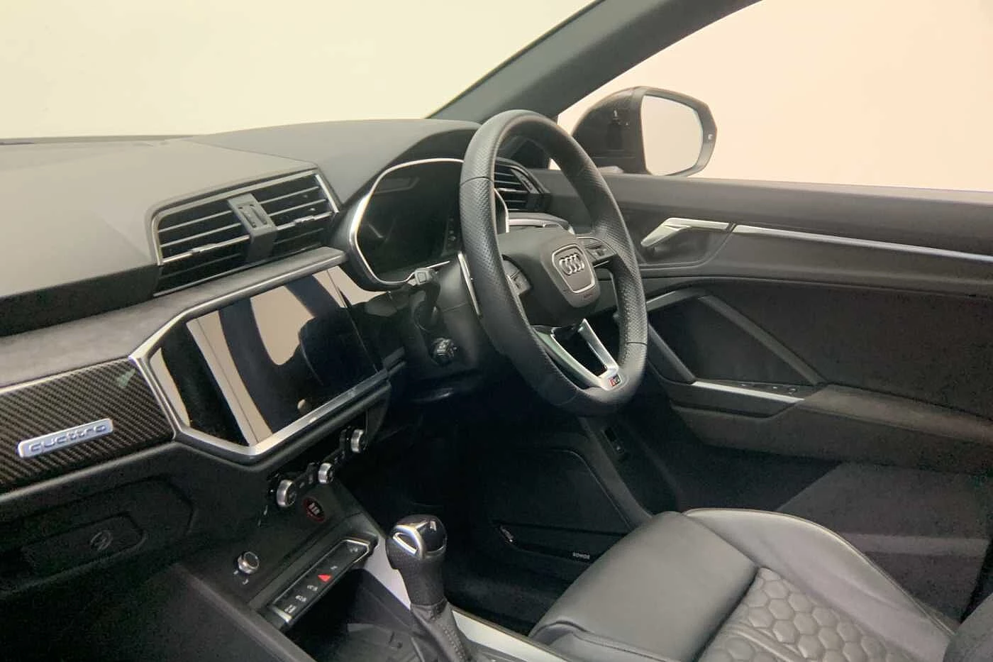 Audi-RSQ3-image-1