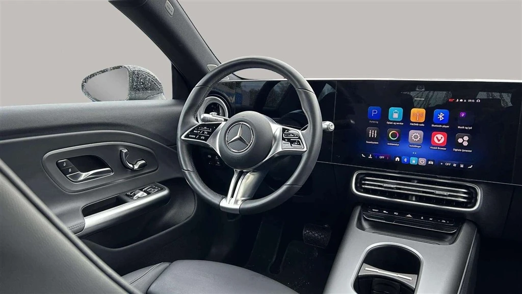 Mercedes-Benz-CLA-image-13