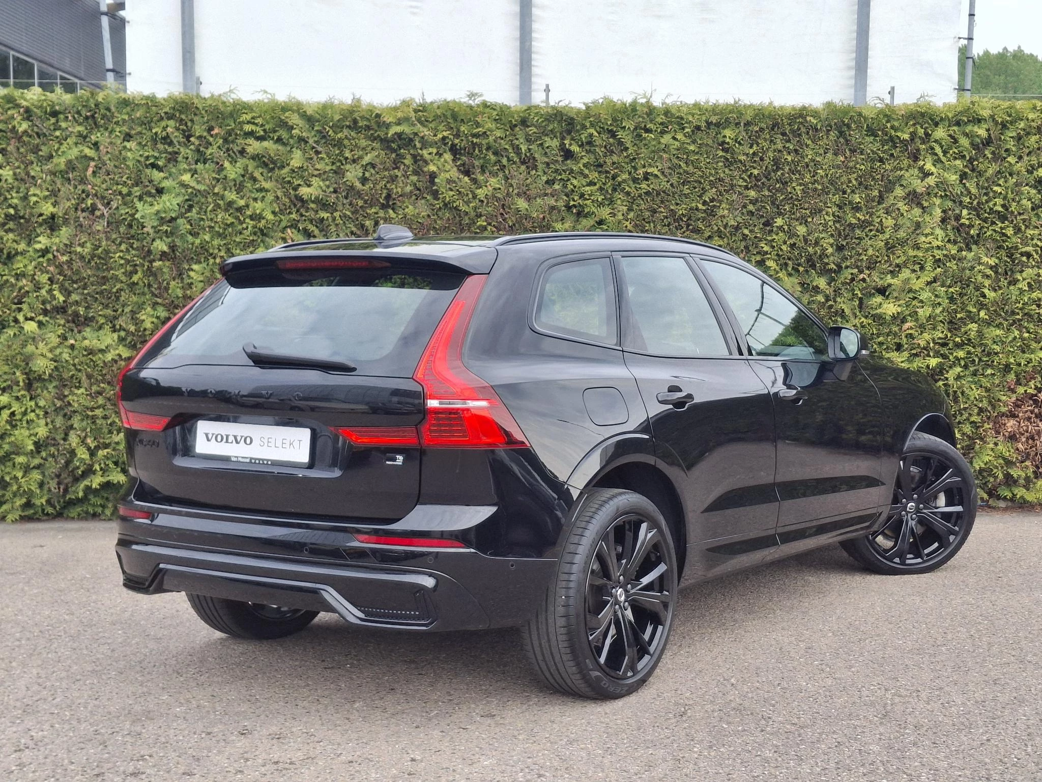 Volvo XC60 T6 Plug-in hybrid AWD Plus Black Edition