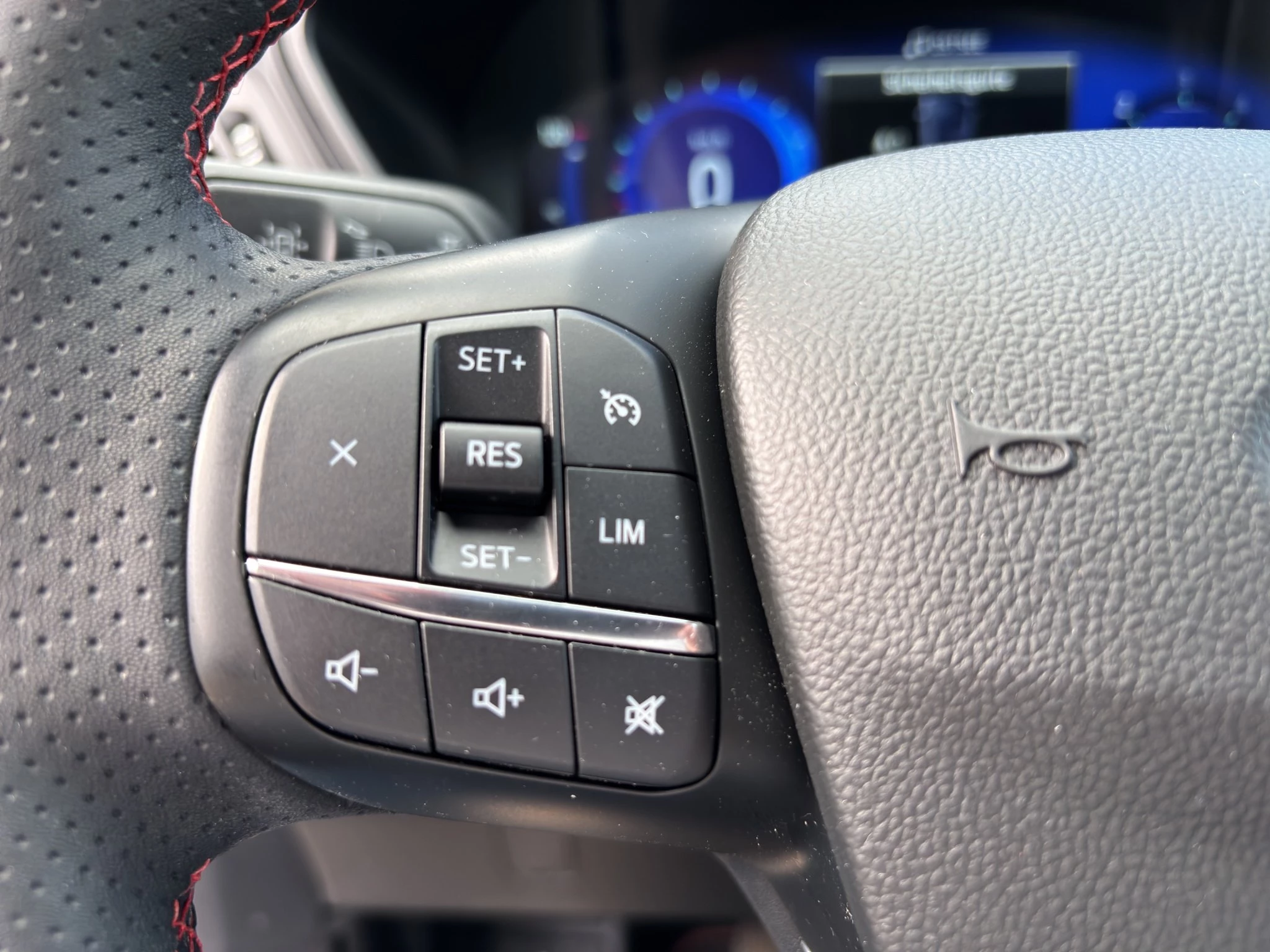 Ford Kuga ST-Line AHK*GJR*KLIMAAUT*PAMO*WINT.PKT