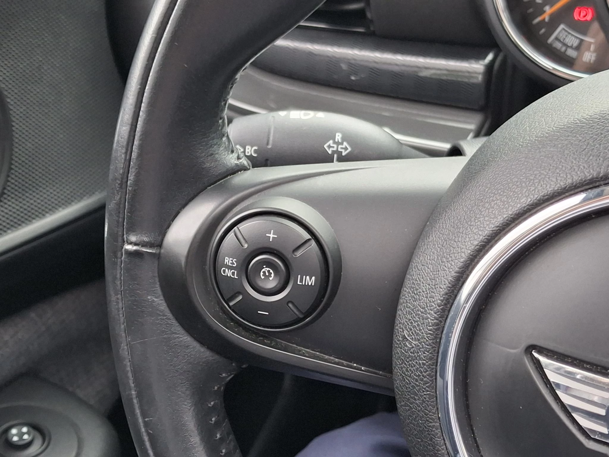 MINI-Clubman-image-22