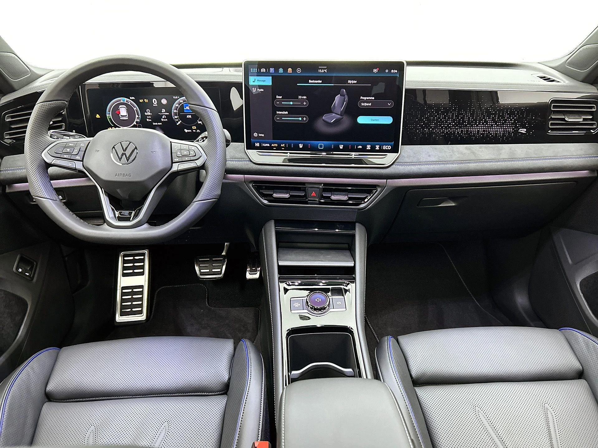 Volkswagen-Tiguan-image-25