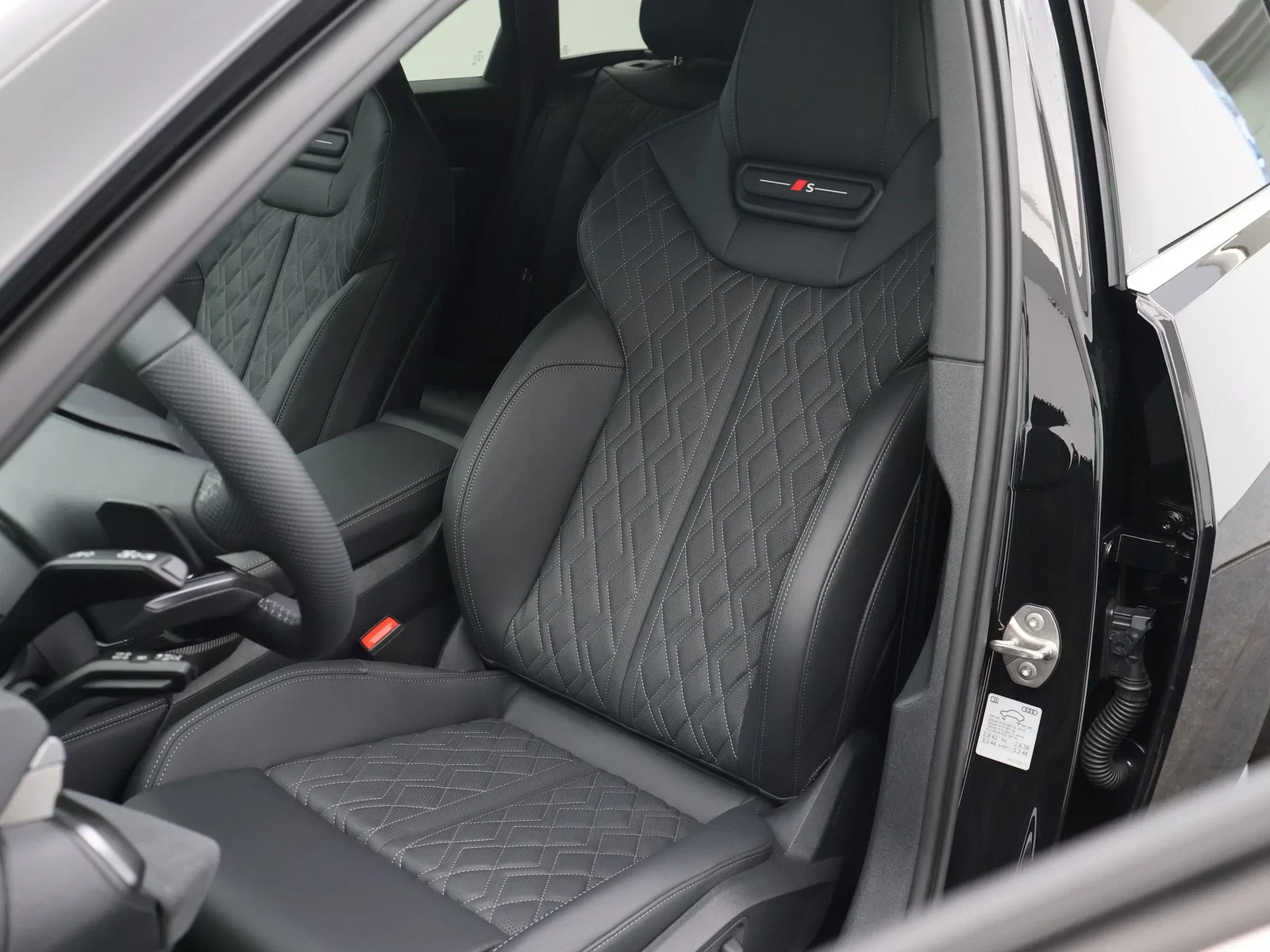 Audi-S5-image-22