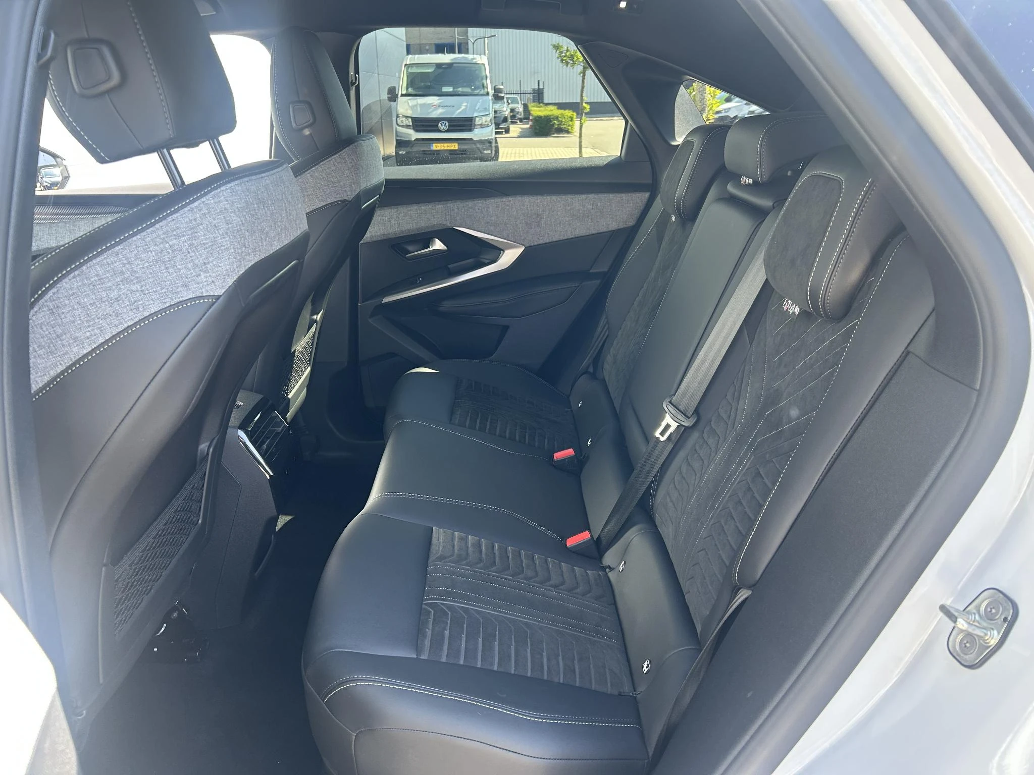 Peugeot-3008-image-20