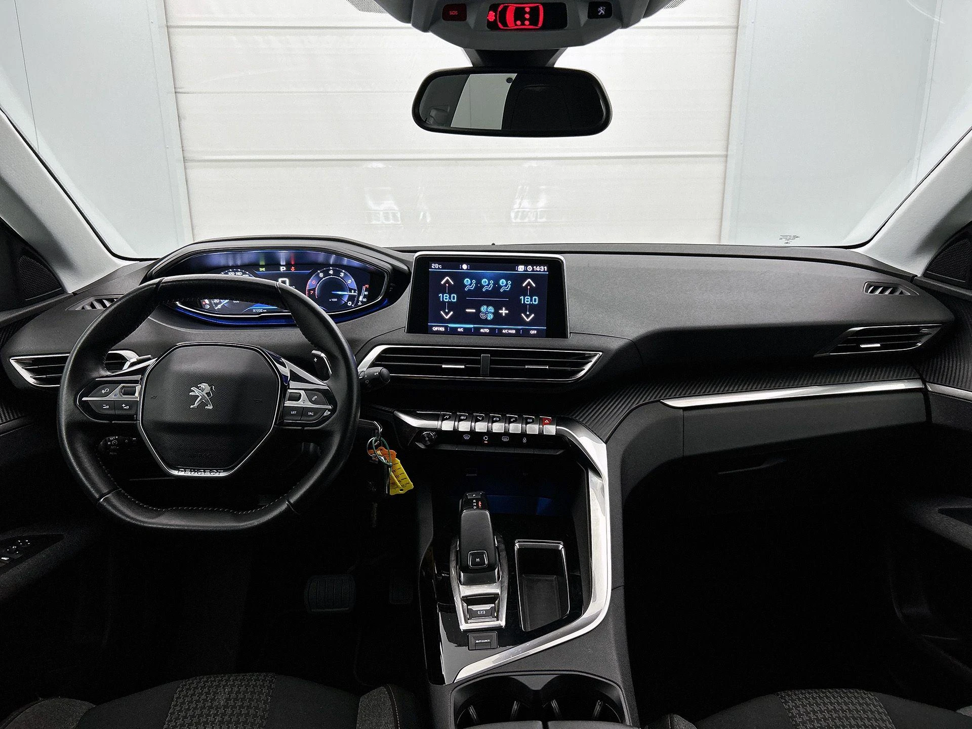 Peugeot 3008 1.2 PureTech Blue Lease Executive