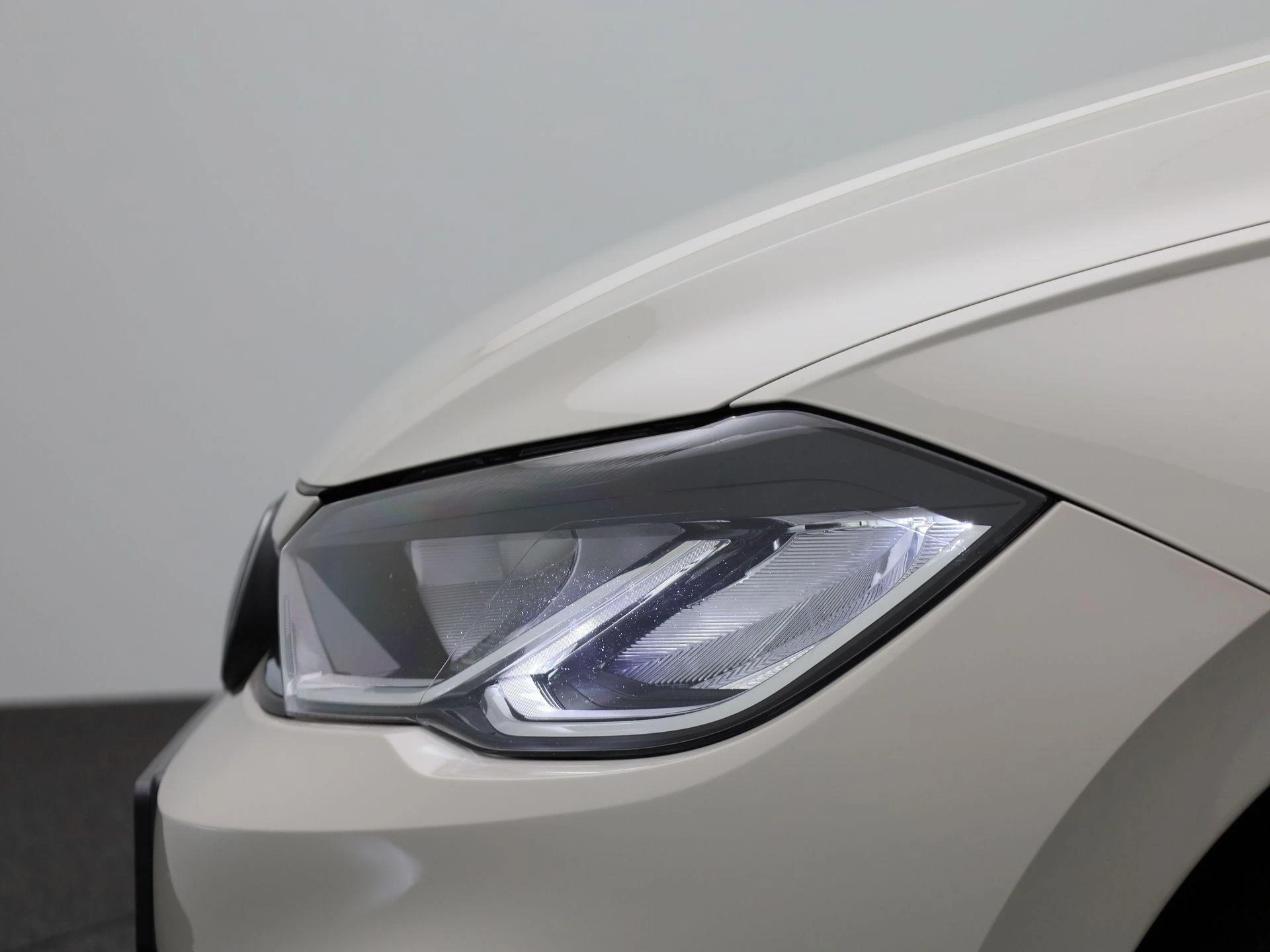 Volkswagen-Polo-image-15