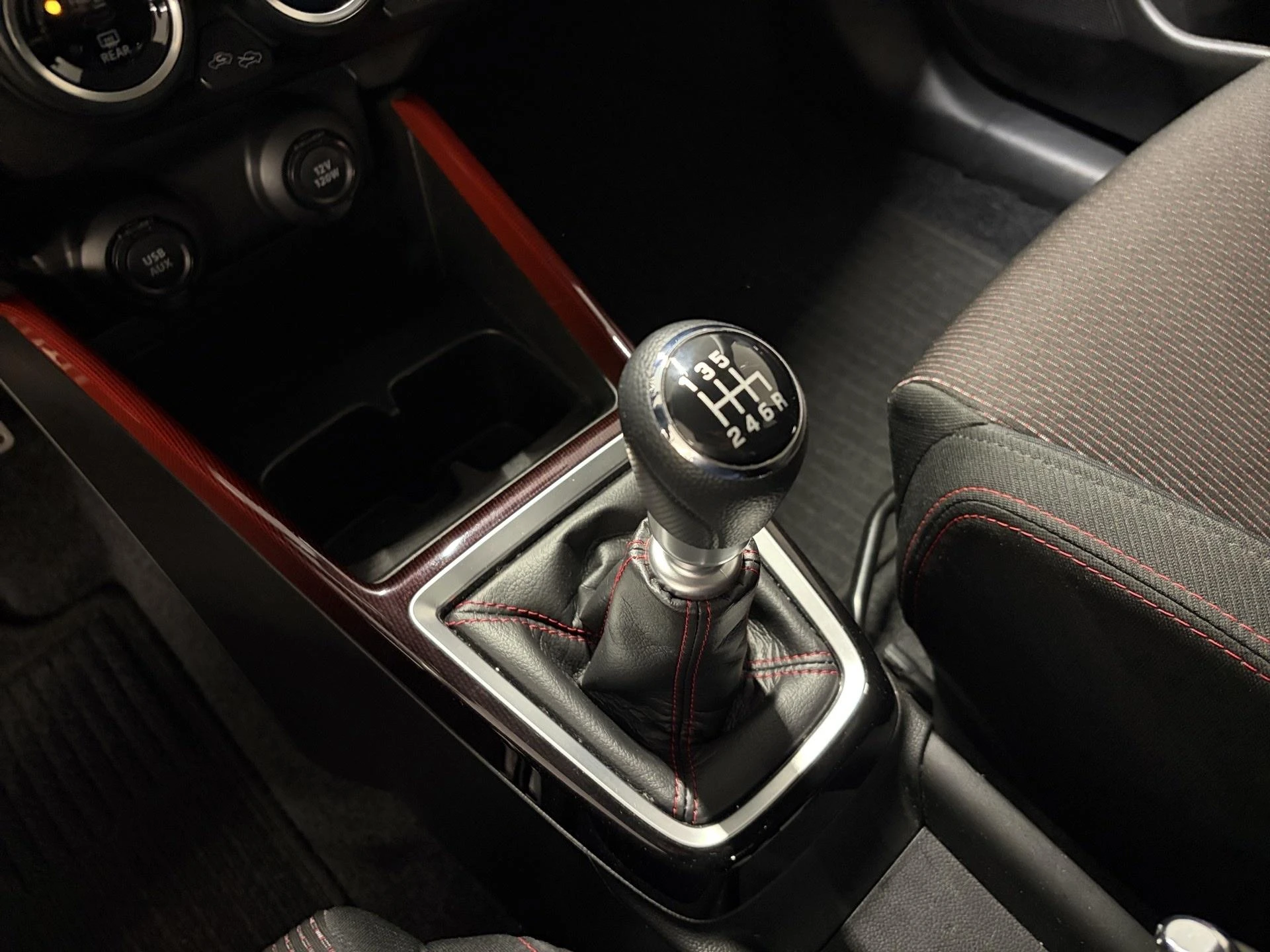Suzuki-Swift-image-9