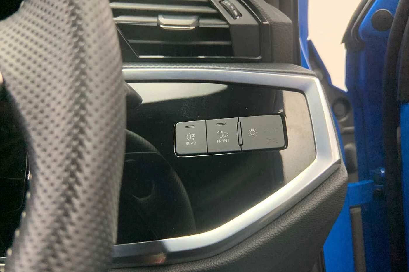 Audi-Q3-image-23