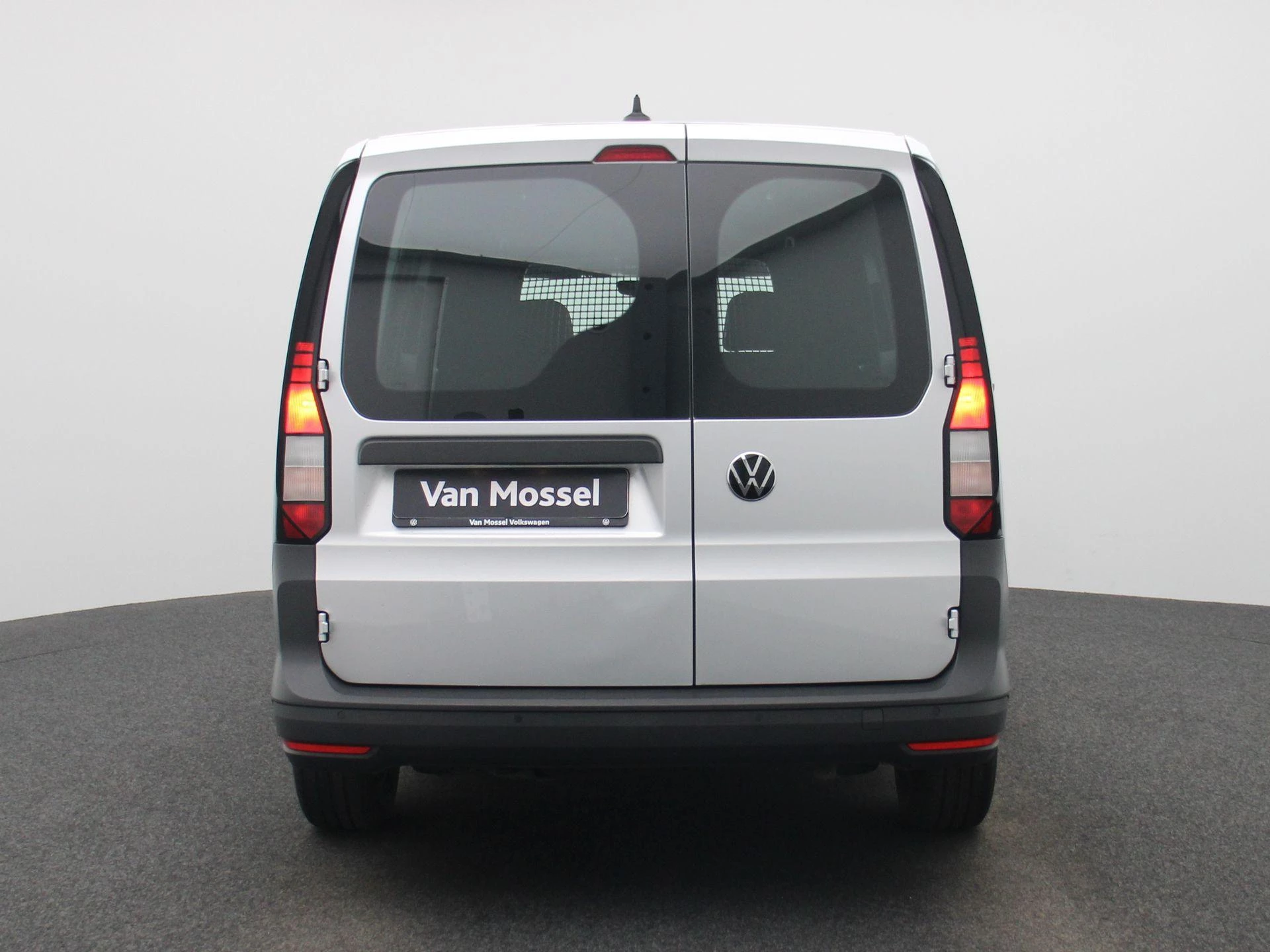 Volkswagen-Caddy-image-4