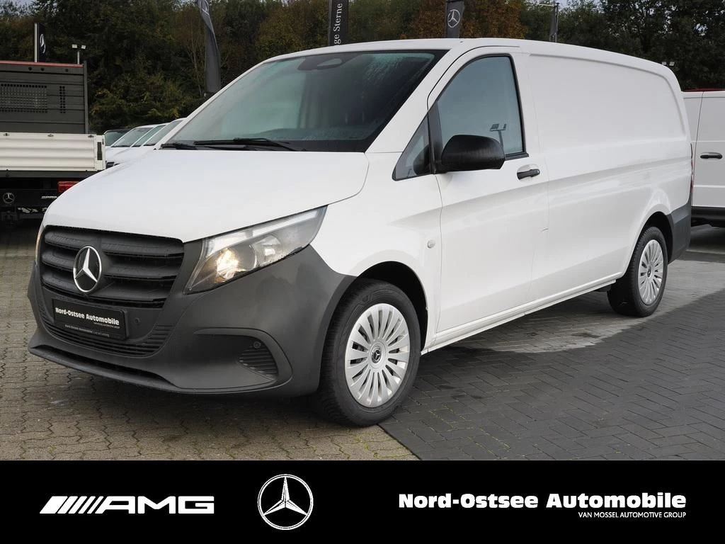 Mercedes-Benz-Vito-image-4