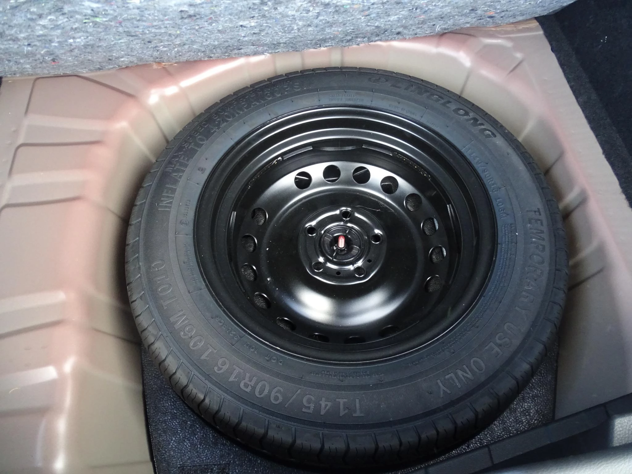 Nissan Juke 1.0 DIG-T Acenta automaat