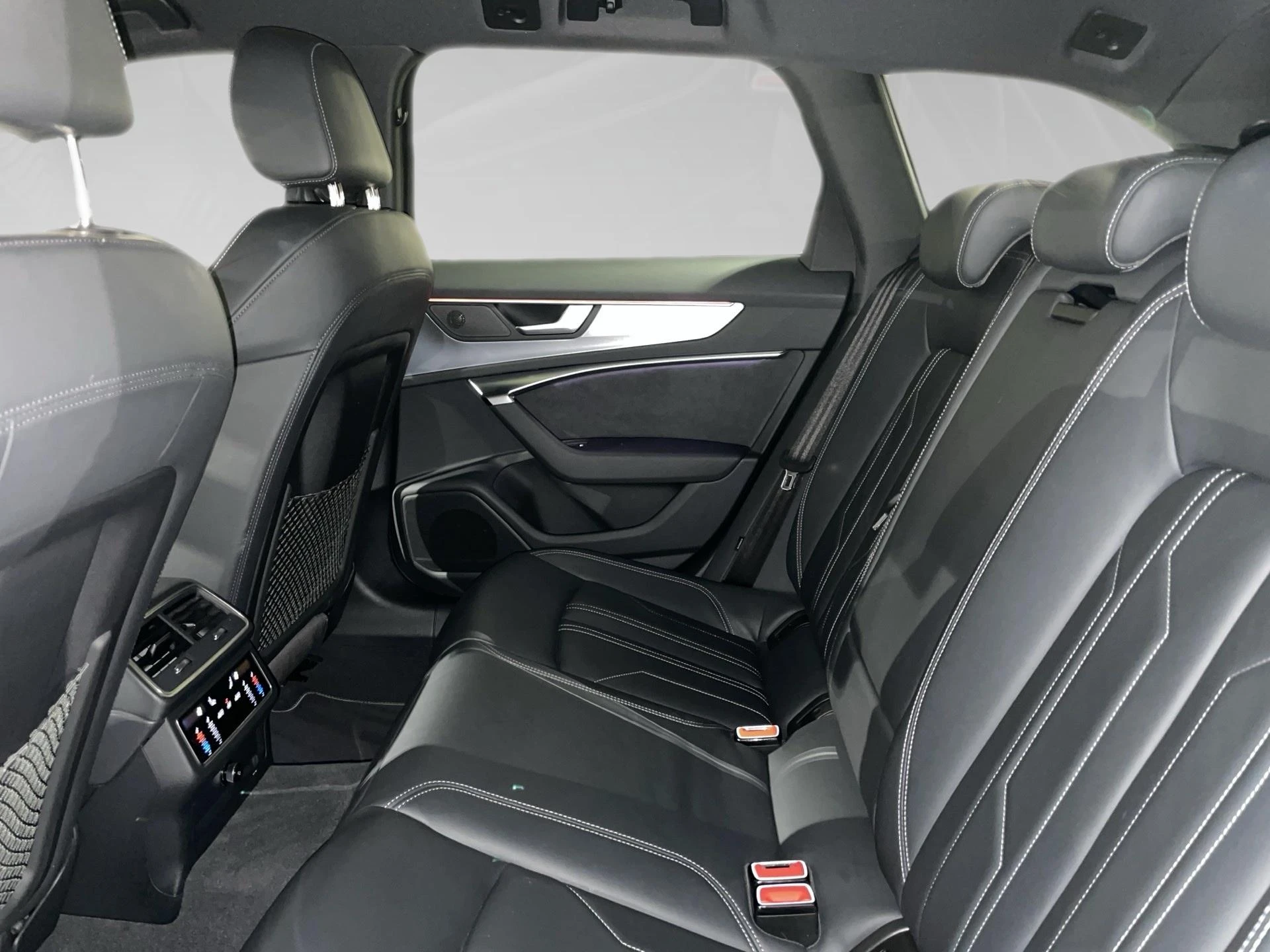 Audi-A6-image-10