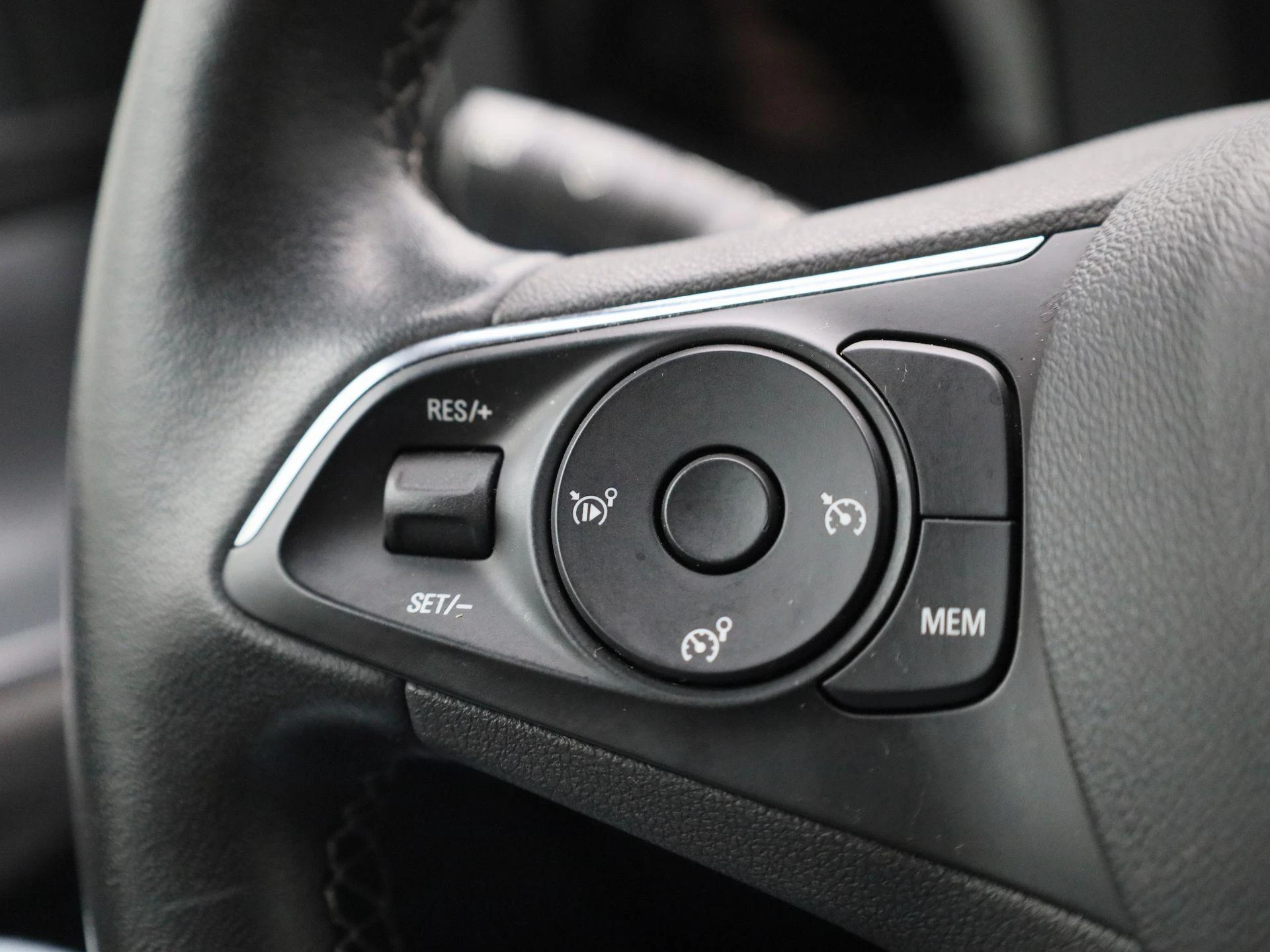 Opel-Mokka-e-image-17