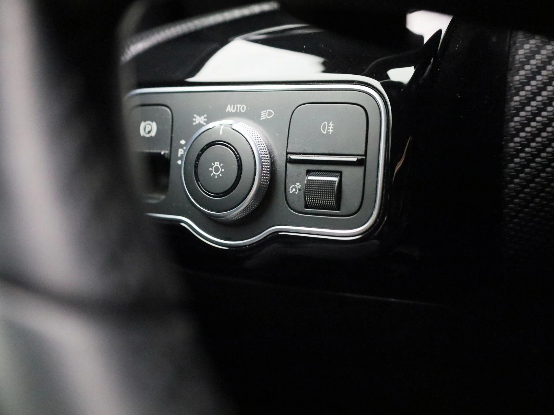 Mercedes-Benz-A-Klasse-image-23