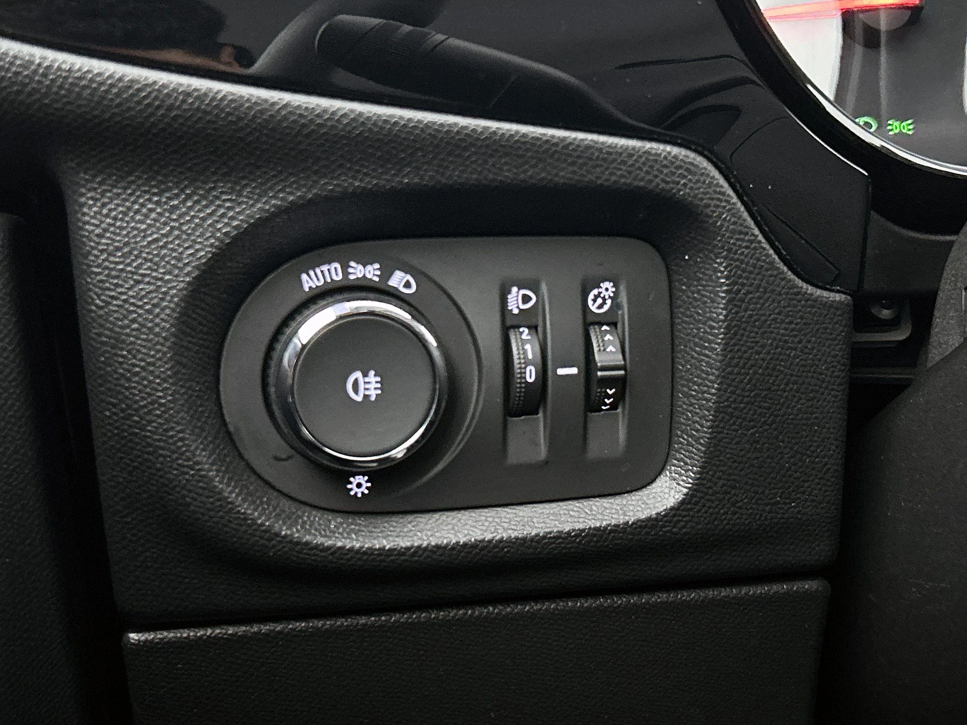 Opel-Corsa-image-17