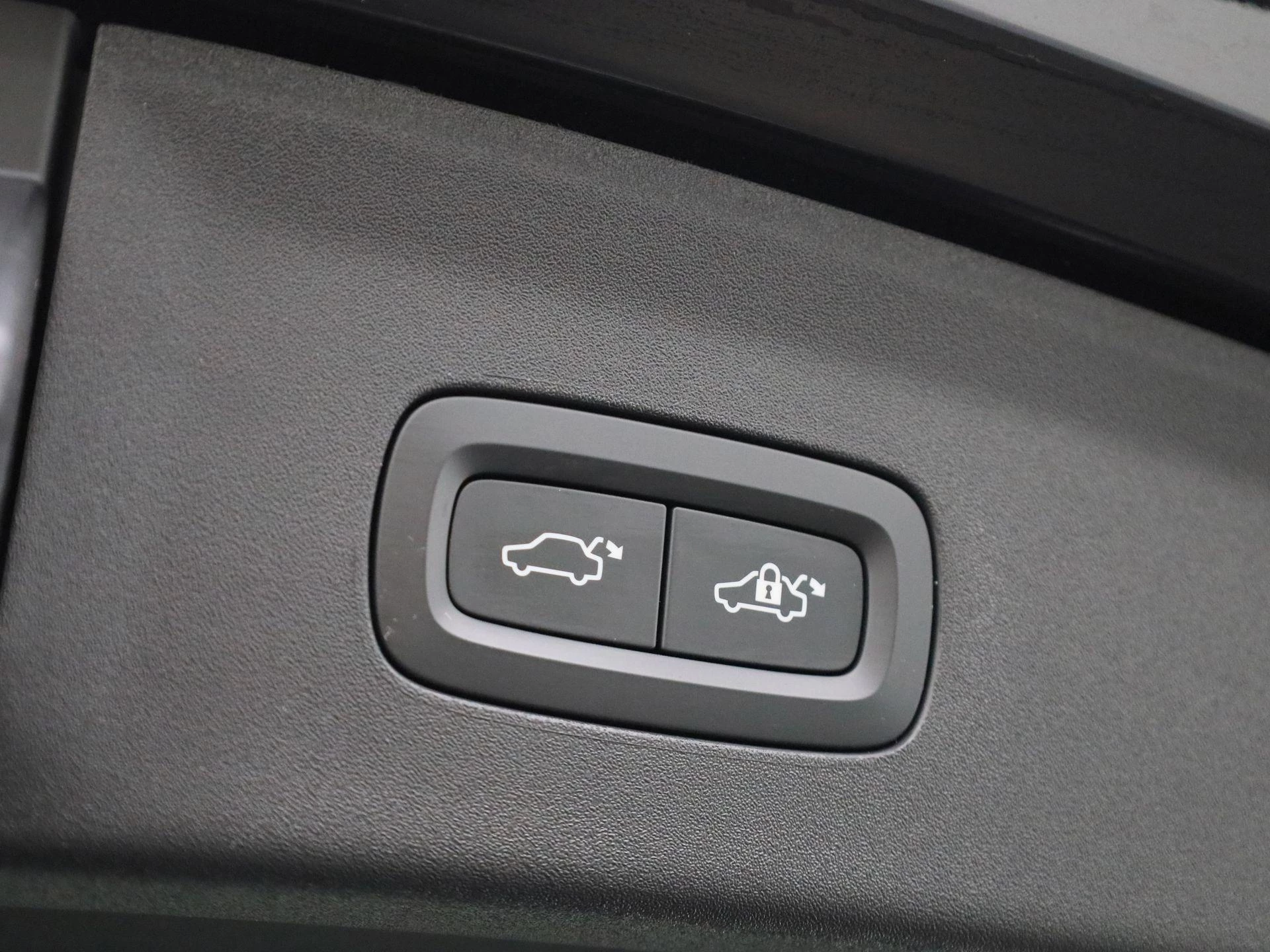 Polestar 2 Long Range Dual Motor Launch Edition 78kWh